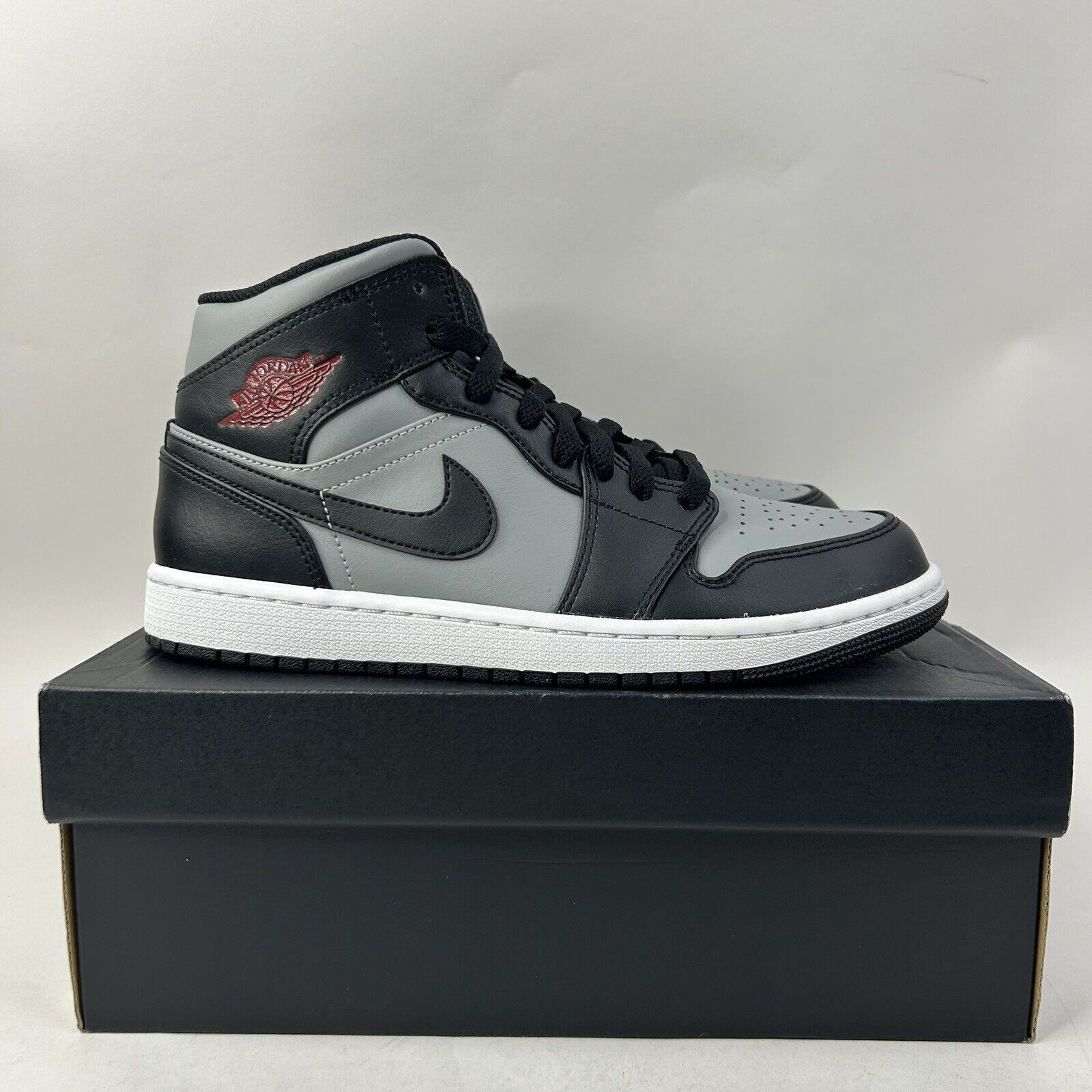 Nike Nike Shoes Air Jordan 1 Mid “Shadow/Particle Grey” 2024 Size US 8.5 / EU 41-42 - 4 Thumbnail