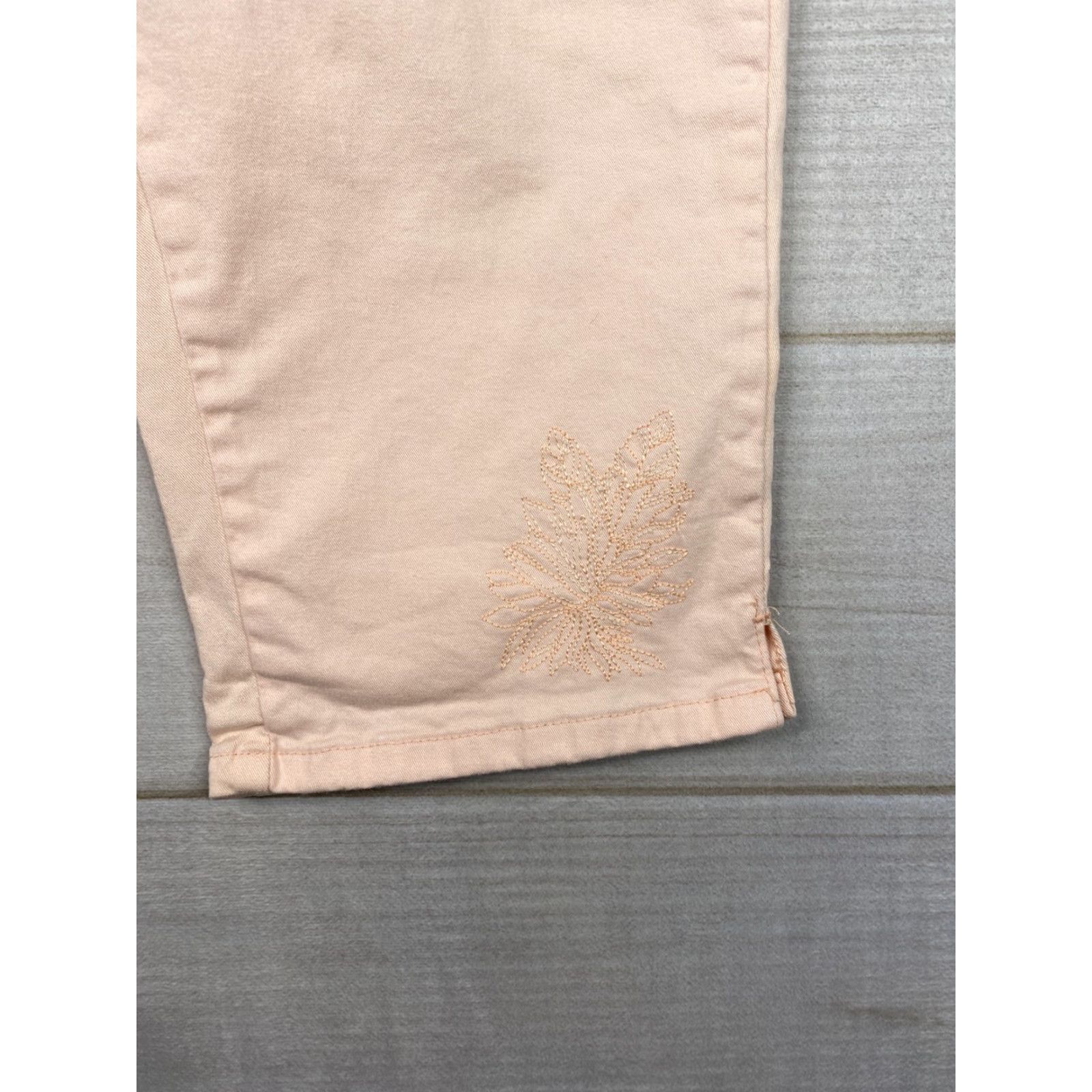 Vintage Riders by Lee Jeans Womens Sz 14 Peach Embroidered Straight Leg Stretch Denim Shirt? Size 36" / US 14 / IT 50 - 2 Thumbnail