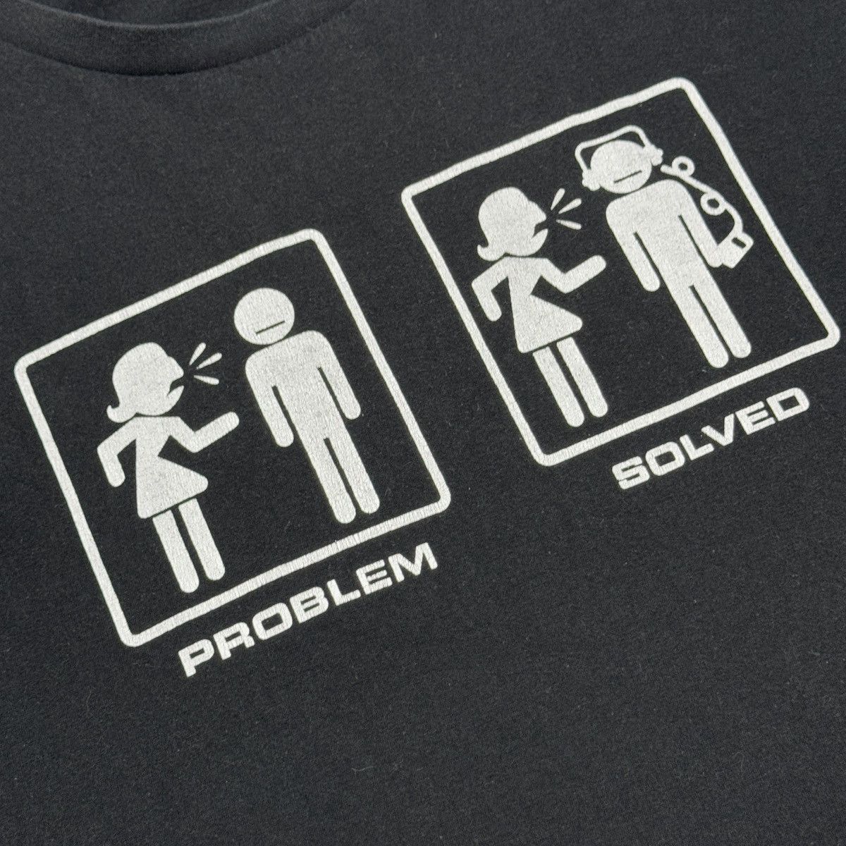 Vintage Fire Starter "Problem / Solved" T-Shirt Size XL Size US XL / EU 56 / 4 - 7 Thumbnail