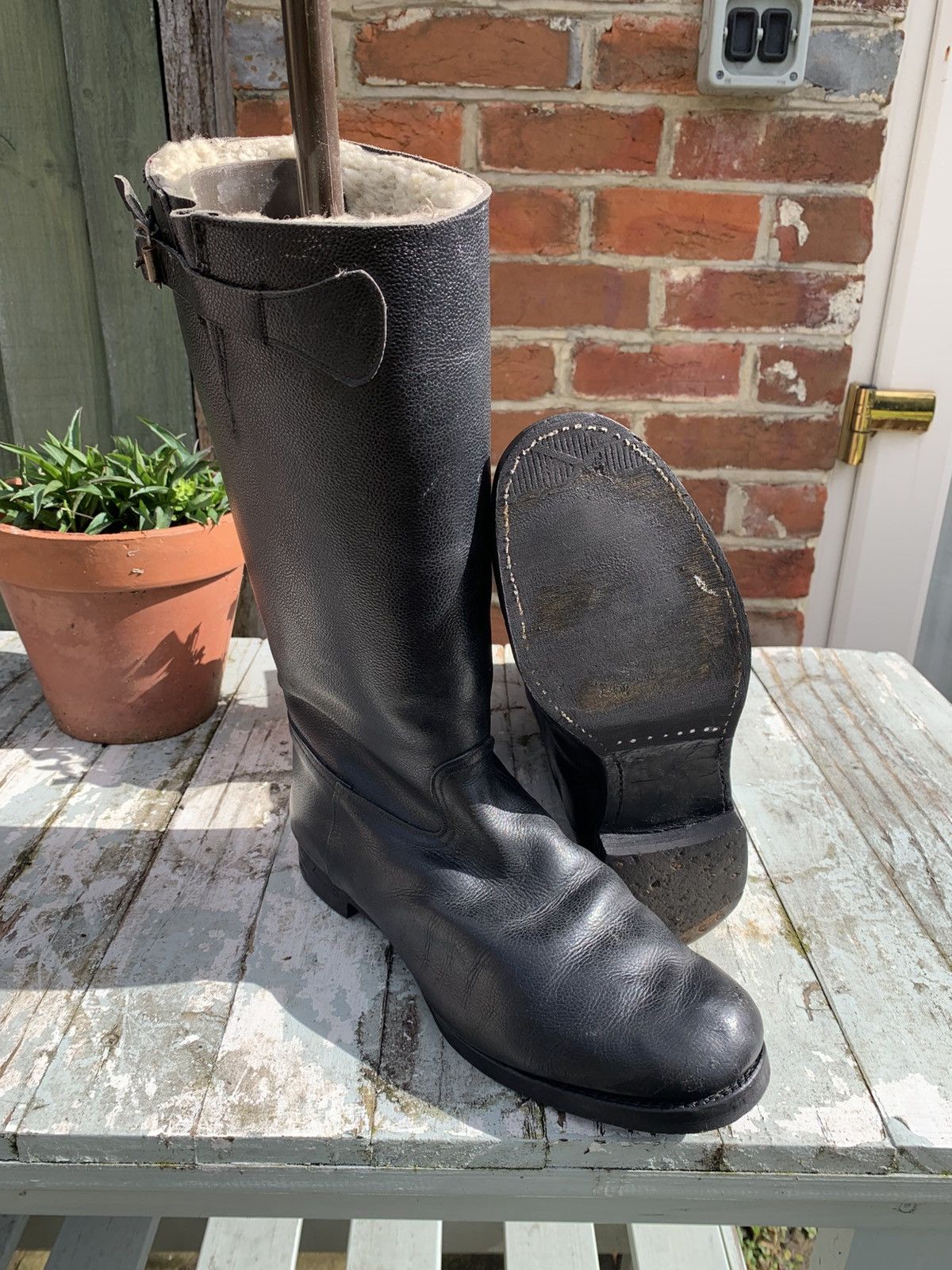 Other WW2 RAF Pilots private purchase flying boots Size US 9 / EU 42 - 1 Thumbnail