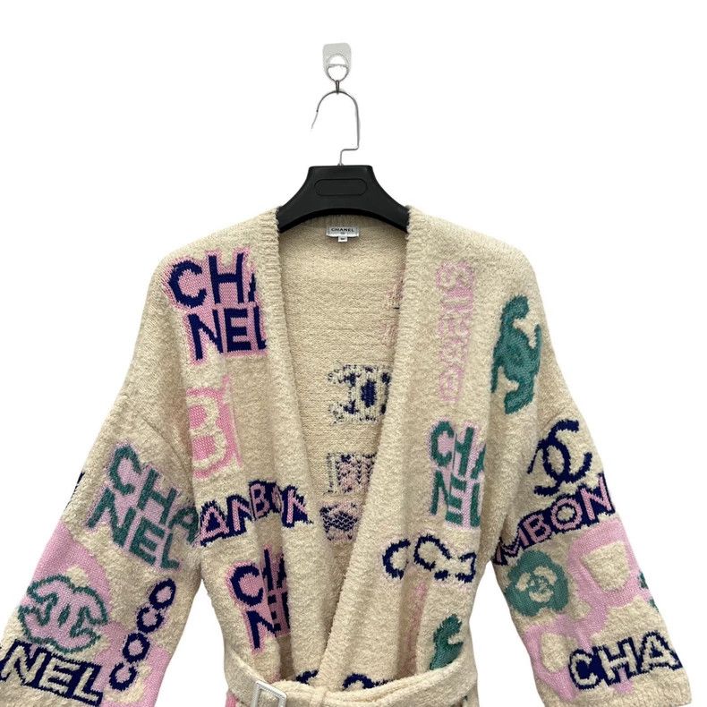 Chanel Chanel Graffiti Letter Logo jacquard knit cardigan coat Size XS / US 0-2 / IT 36-38 - 3 Thumbnail