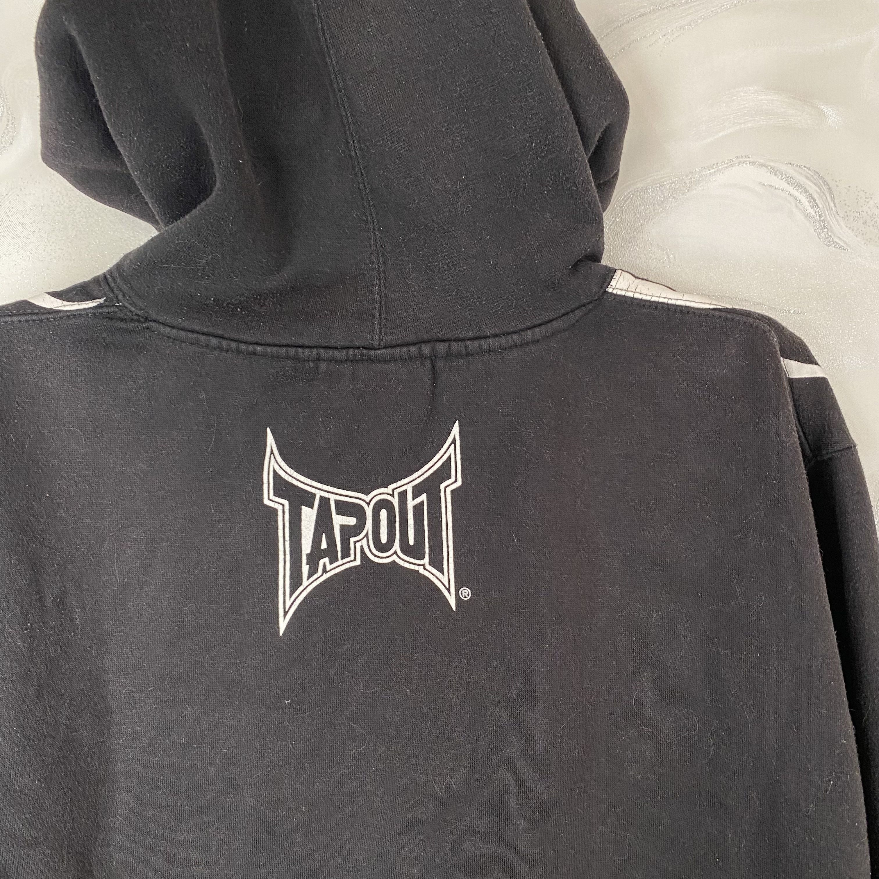 Tapout Crazy Vintage Tapout Y2K Hoodie Size XL Size US XL / EU 56 / 4 - 7 Thumbnail