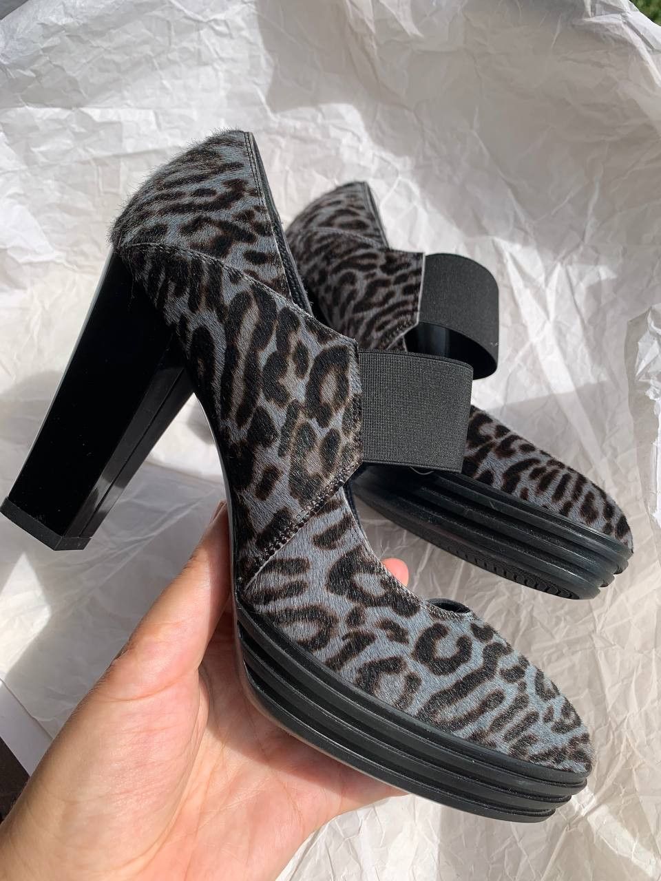 Hogan Hogan Mary Jane shoes with fur and gray-black leopard print Size US 7 / IT 37 - 3 Thumbnail