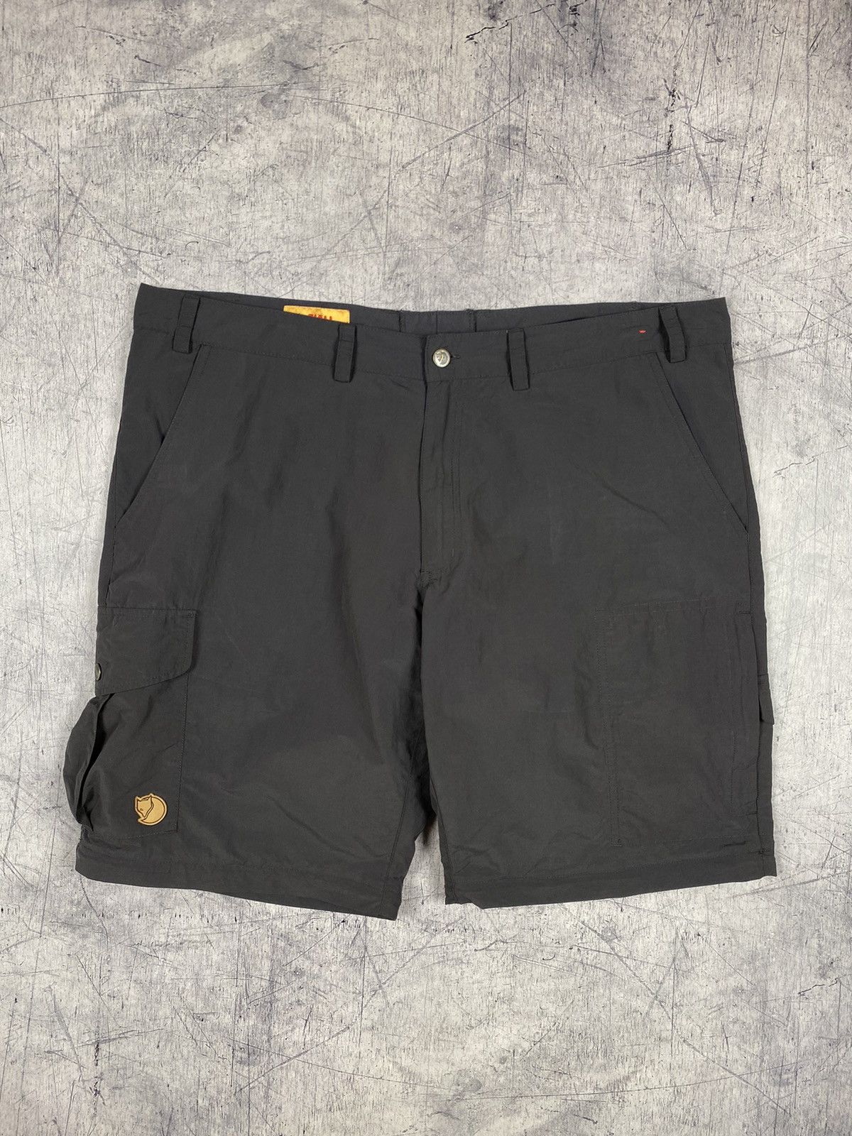 Fjallraven × Vintage Vintage Fjallraven Karl Zip Trekking Cargo Outdoor Shorts Size US 35 - 4 Thumbnail