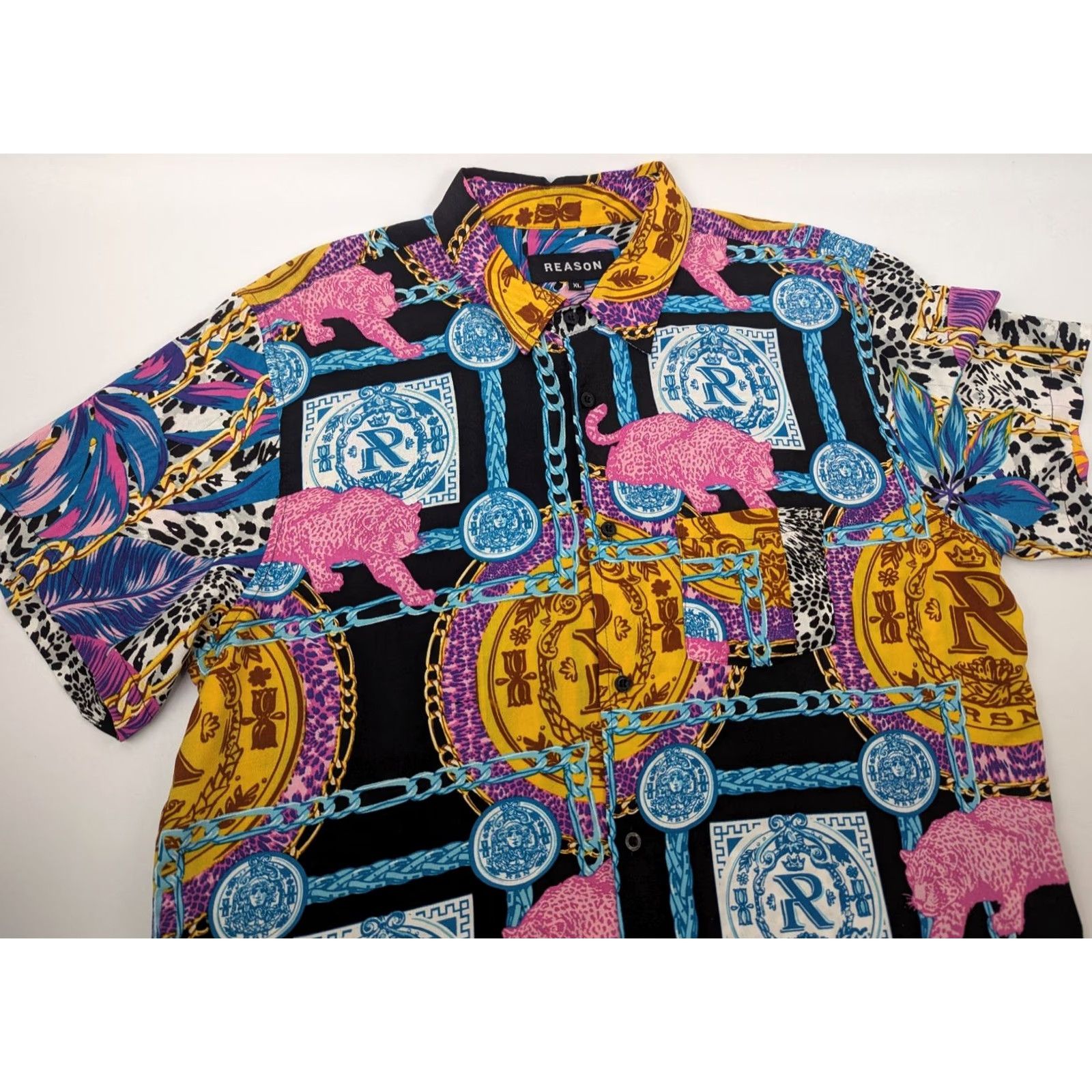 Reason Reason Leopard Abstract Hawaiian Shirt Men's XL Floral Short Sleeve Button-Up Size US XL / EU 56 / 4 - 2 Thumbnail