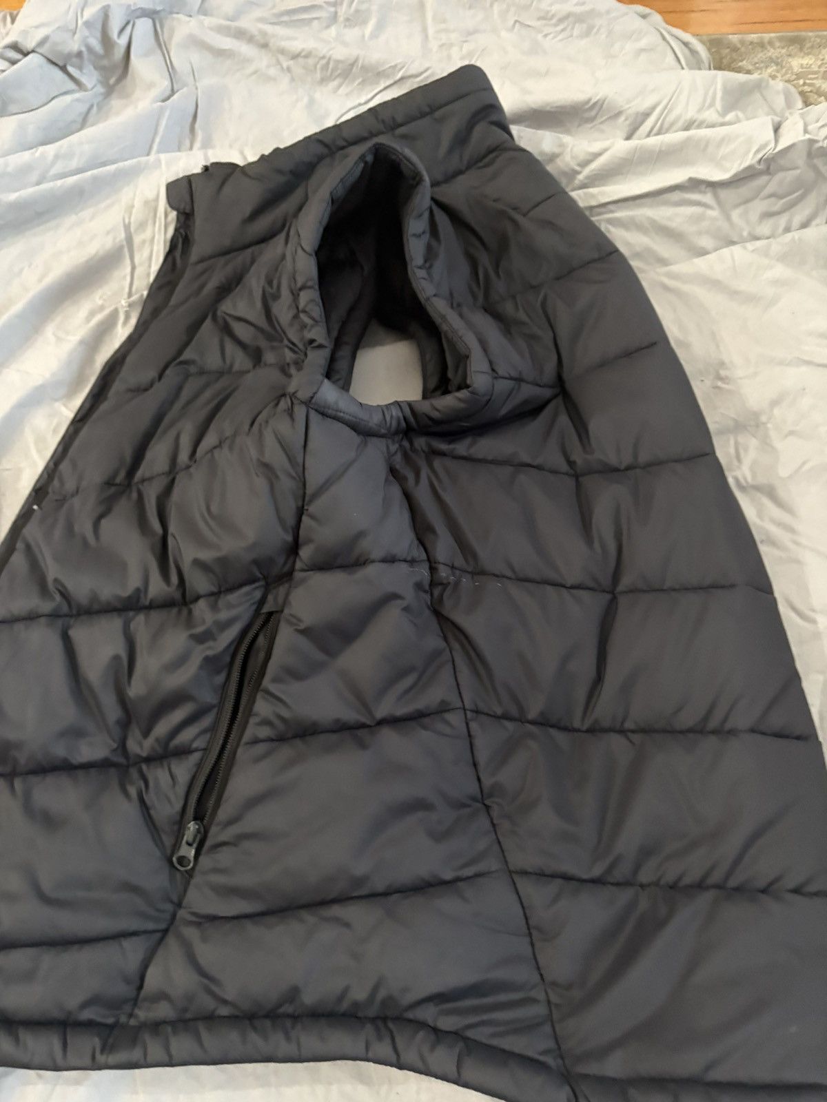 Oakley Men’s jacket for sale Size US M / EU 48-50 / 2 - 5 Thumbnail