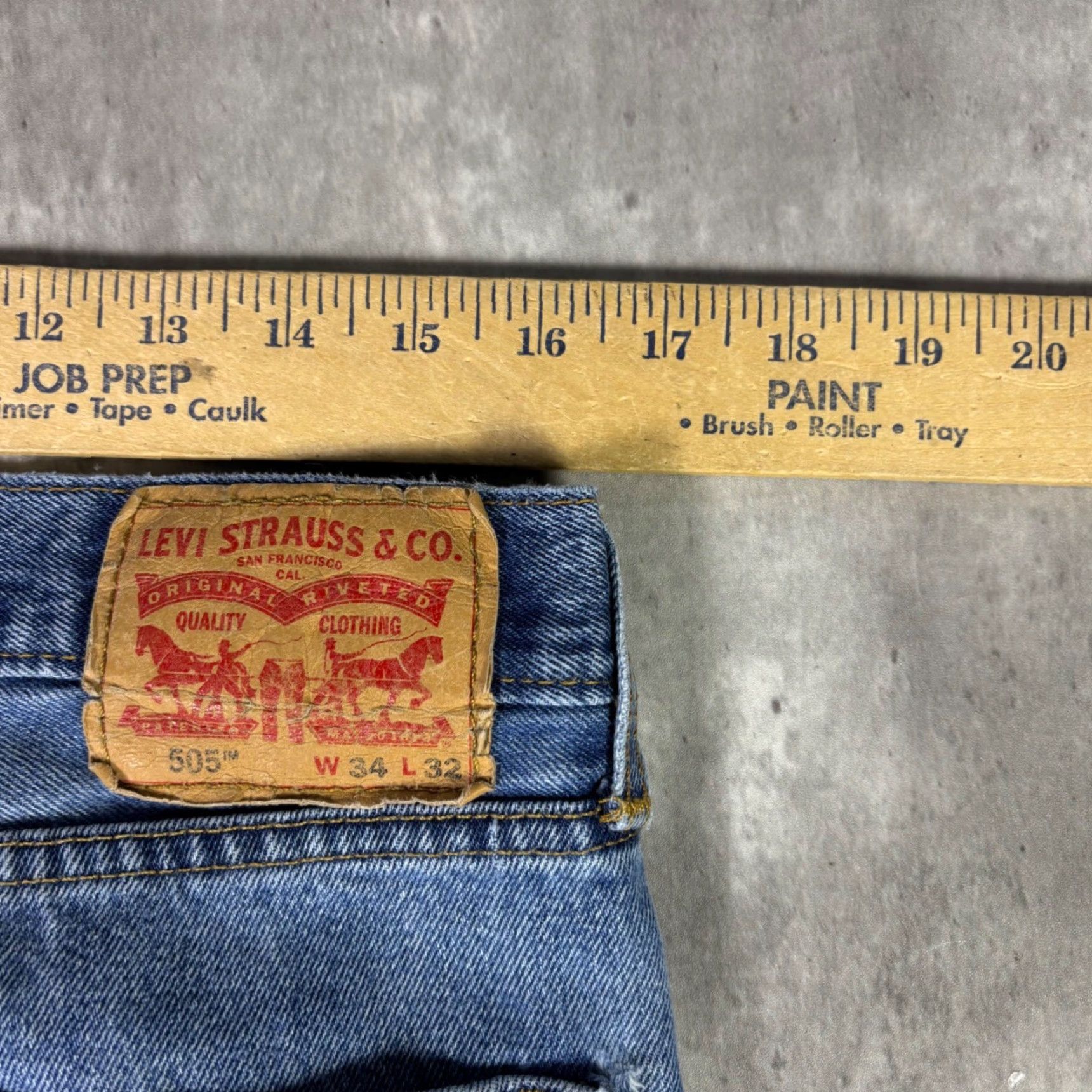 Levi's Levis 505 Regular Fit Straight Leg Blue Denim Jeans Mens 32x32 Medium Wash 90s Vintage Theme 90s Mens Size US 32 / EU 48 - 3 Thumbnail