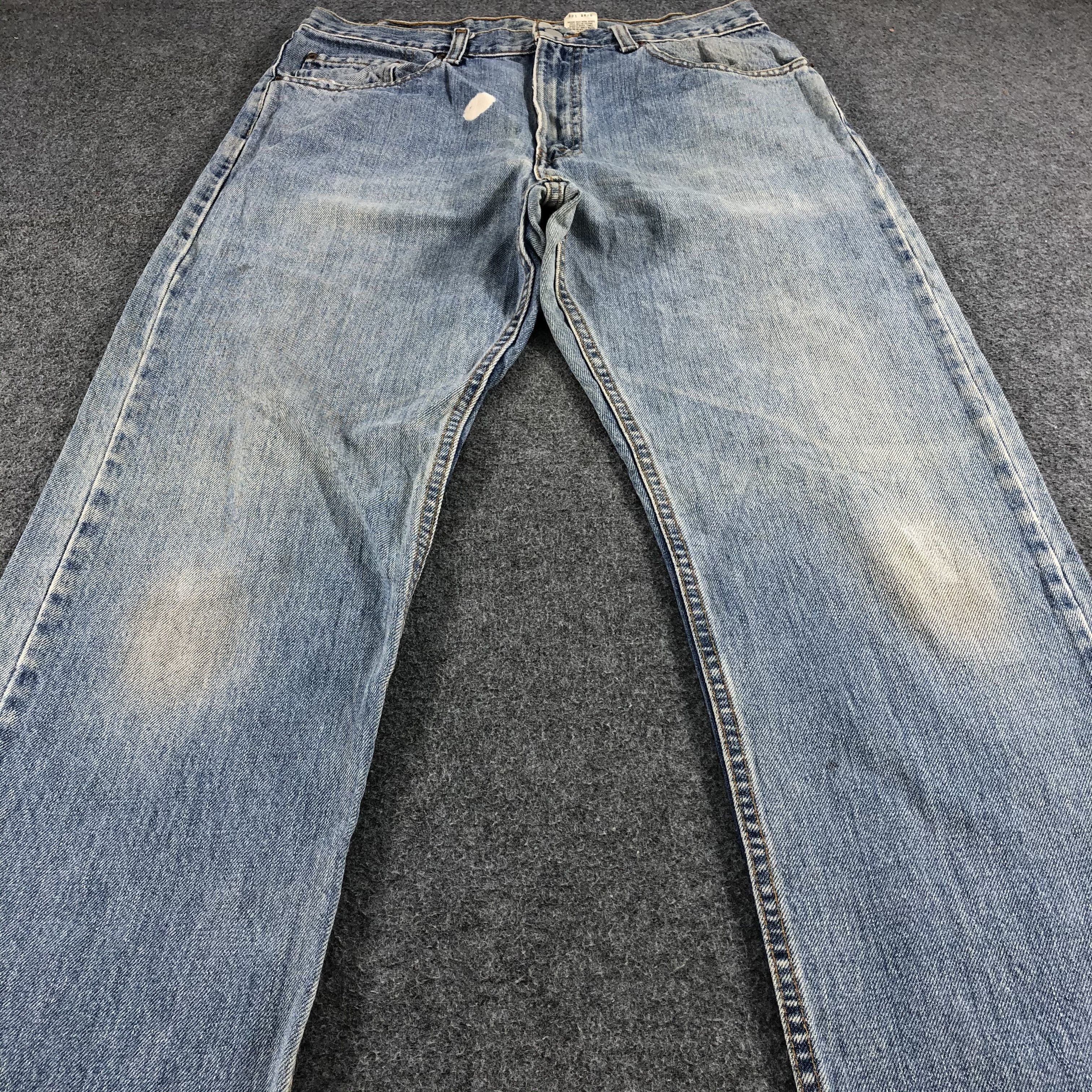 Levi's Vintage 90s Light Wash Levis 505 Jeans-J1191 Size US 33 - 3 Thumbnail
