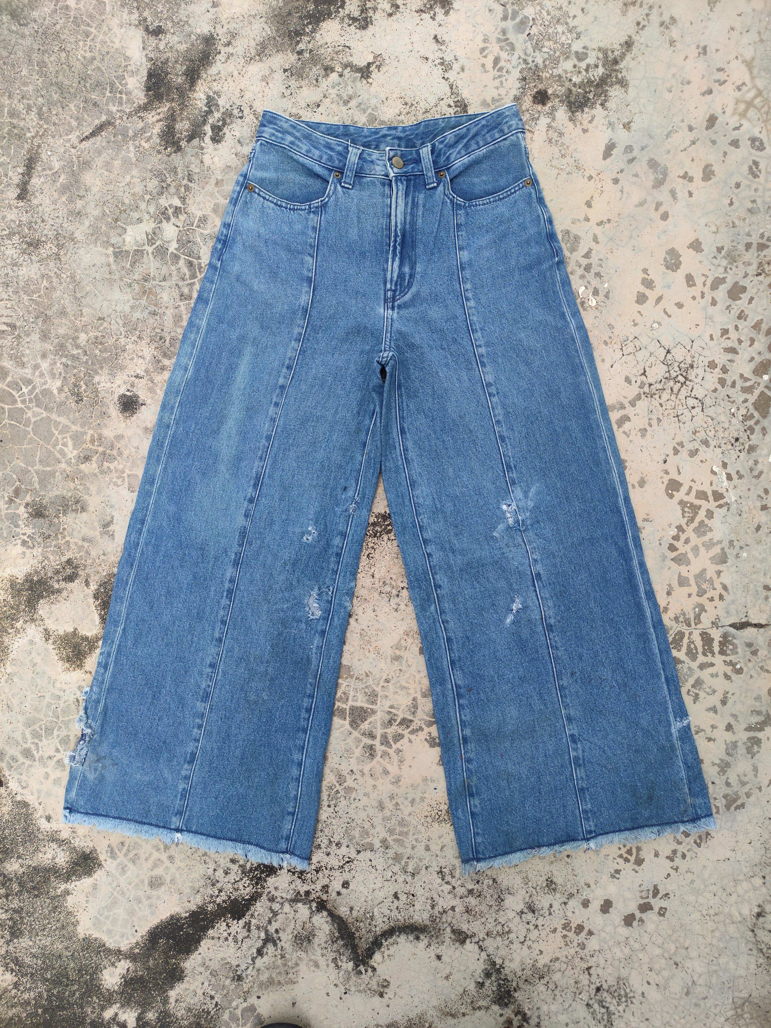 Japanese Brand VINTAGE JAPANESE GU FLARE RIPPED JEAN DENIM PANTS Size US 26 / EU 42 - 1 Thumbnail