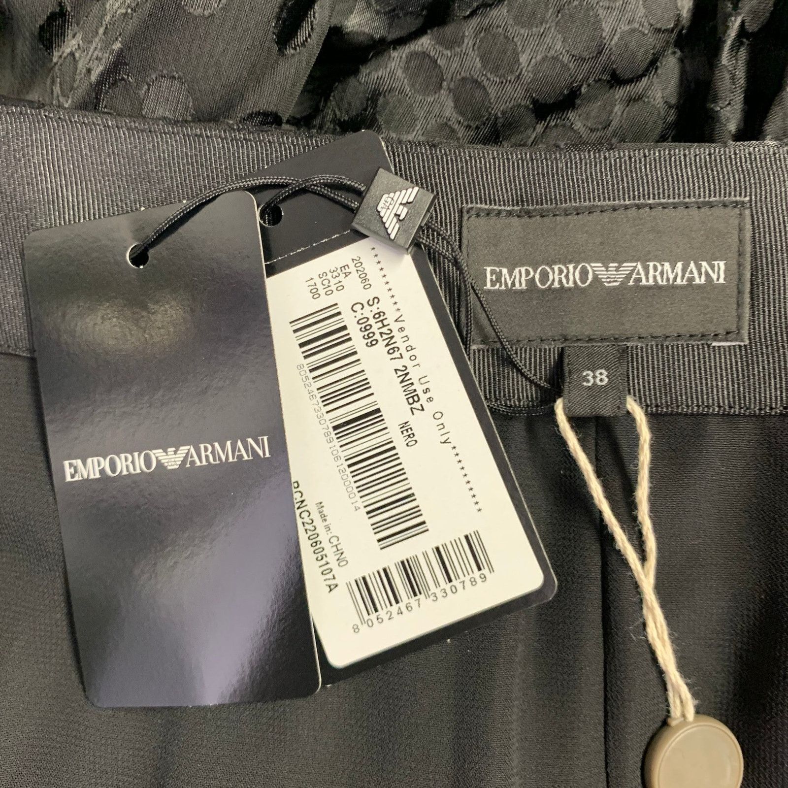 Emporio Armani Size 2 Black Polyester Viscose Dots Maxi Skirt Size 26" / US 2 / IT 38 - 4 Thumbnail
