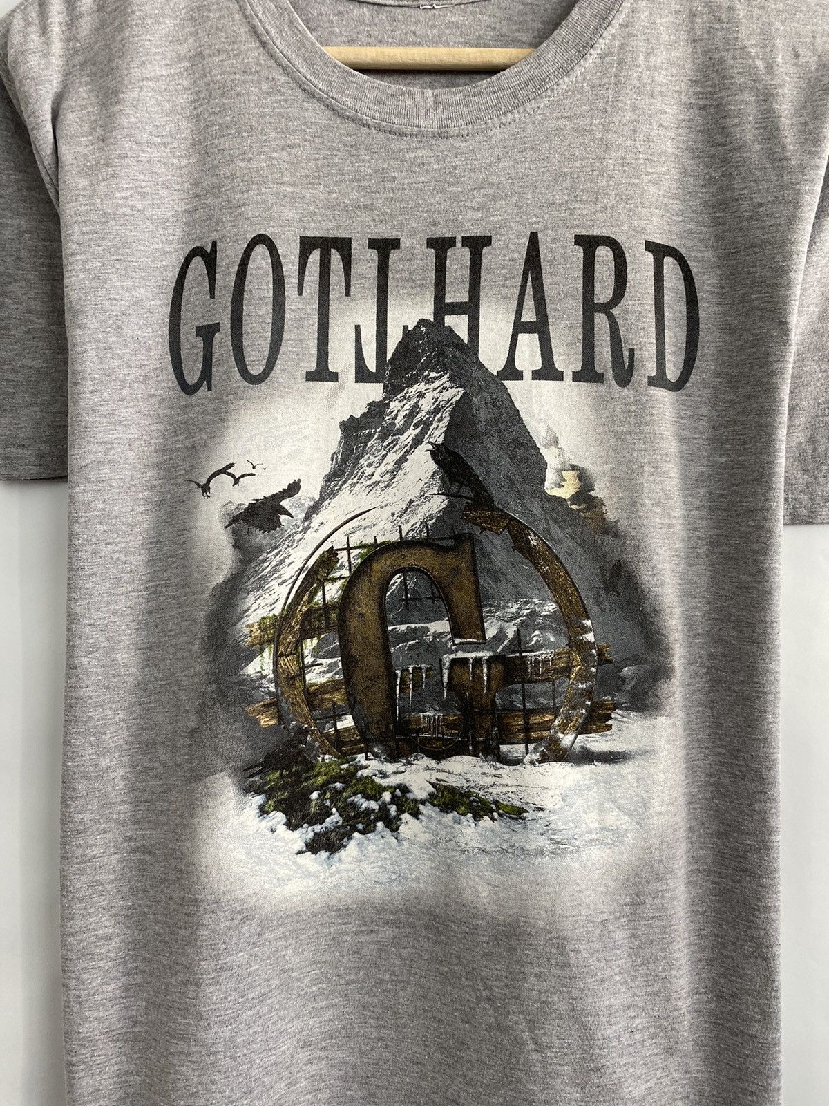 Band Tees 🇨🇭 Vintage GOTTHARD Defrosted Part 2 Rock Band T-Shirt Retro Size US M / EU 48-50 / 2 - 4 Thumbnail