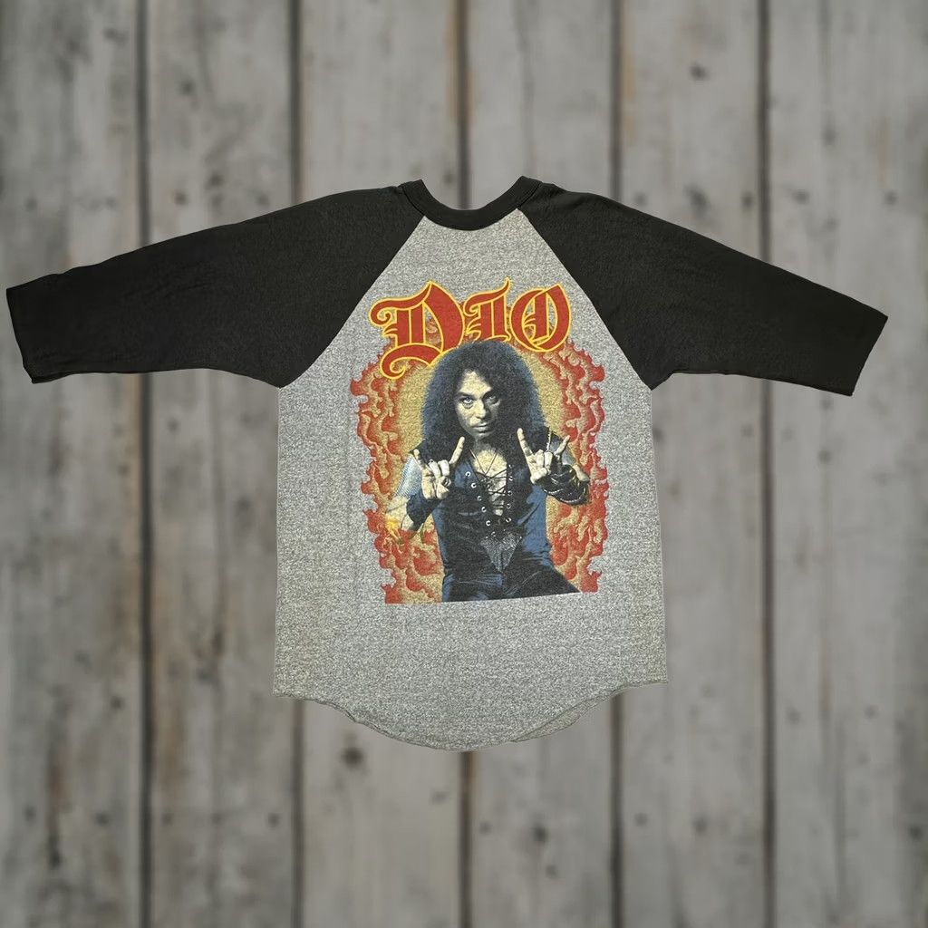 Glanshirt Vintage Dio Raglan Shirt Sz S 1985 Sacred Heart Tour Signal Tag, Gray Cotton Blend Size US S / EU 44-46 / 1 - 1 Thumbnail
