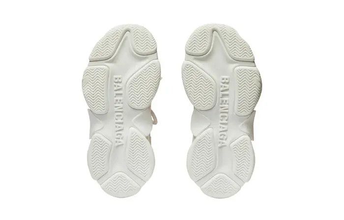 Balenciaga o1tr1nto0226 KIDS Size: 33 / Triple S Logotype Sneaker White Size US 4 / IT 34 - 6 Thumbnail