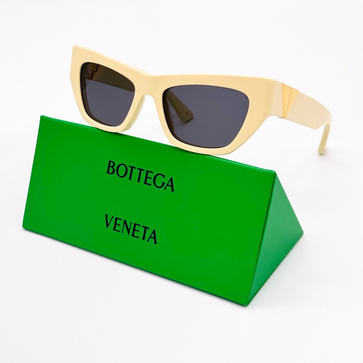 Bottega Veneta NEW BOTTEGA VENETA BV1107S 004 CAT EYE GOLD  display picture 2