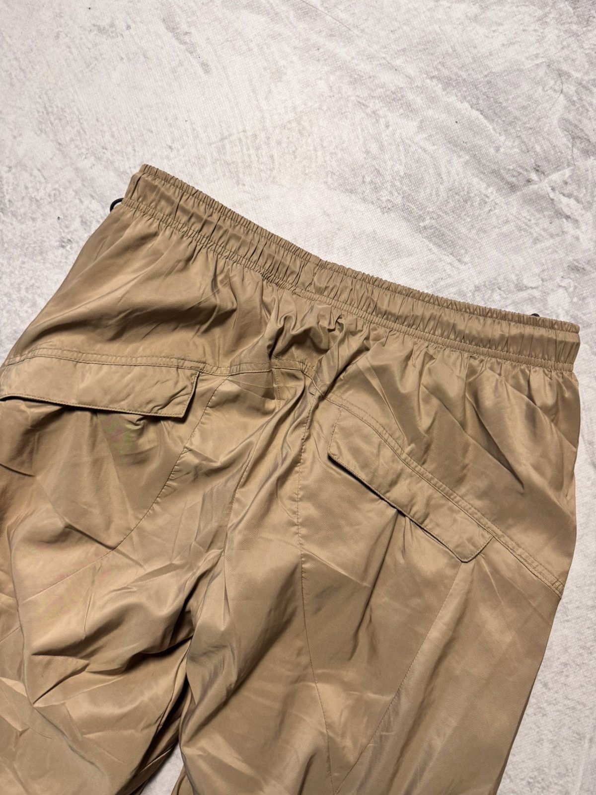 Nike × Vintage 00s Nike Vintage Nylon Cargo Baggy Airmax Pants Joggers Y2K Size US 34 / EU 50 - 7 Thumbnail