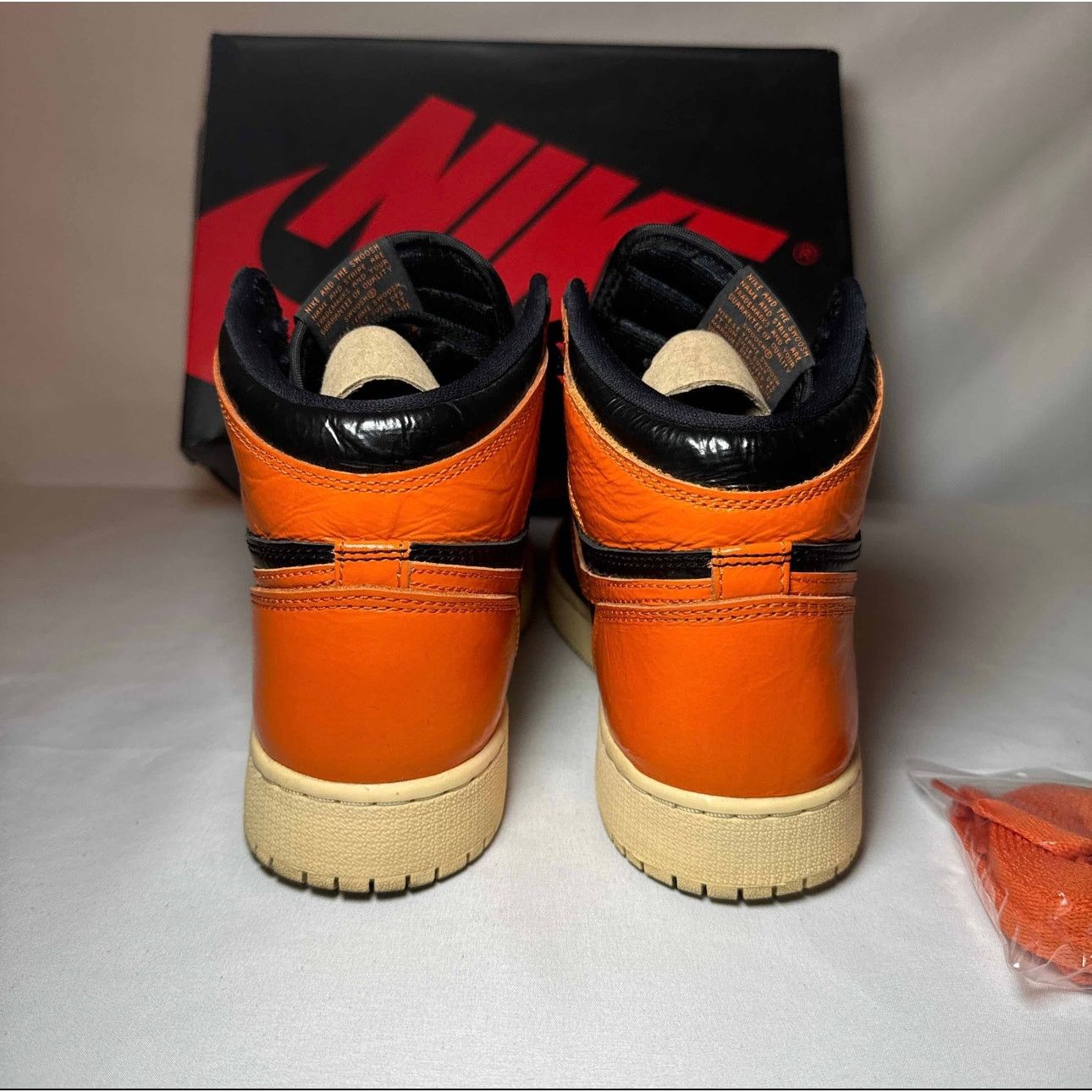 Jordan Brand × Nike Size 6 Air Jordan 1 Retro High OG GS Shattered Backboard 3.0 Size US 6 / EU 39 - 5 Thumbnail