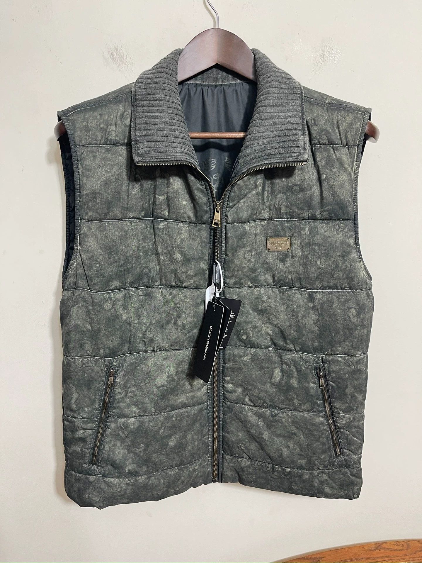 Dolce & Gabbana Dolce & Gabbana Padded Vest 48 new with tags Size US M / EU 48-50 / 2 - 1 Thumbnail
