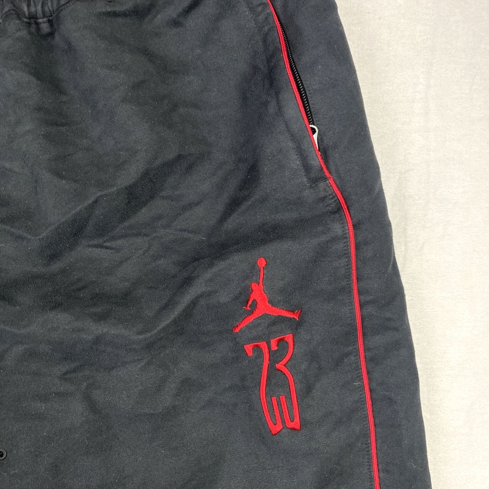Jordan Brand VINTAGE Jordan Track Pants Mens M Black Red Last Shot Ferrari Baggy Size US 29 - 5 Thumbnail