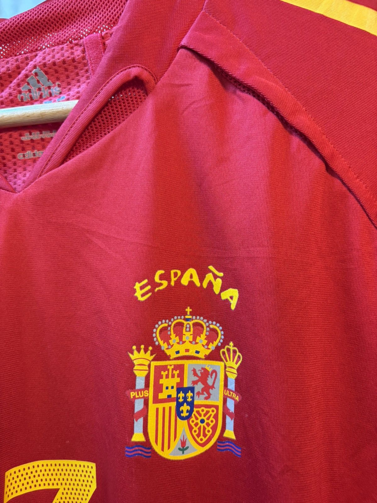 Adidas Vintage 2004-2006 Spain Football Team Home Kit Size US L / EU 52-54 / 3 - 10 Thumbnail