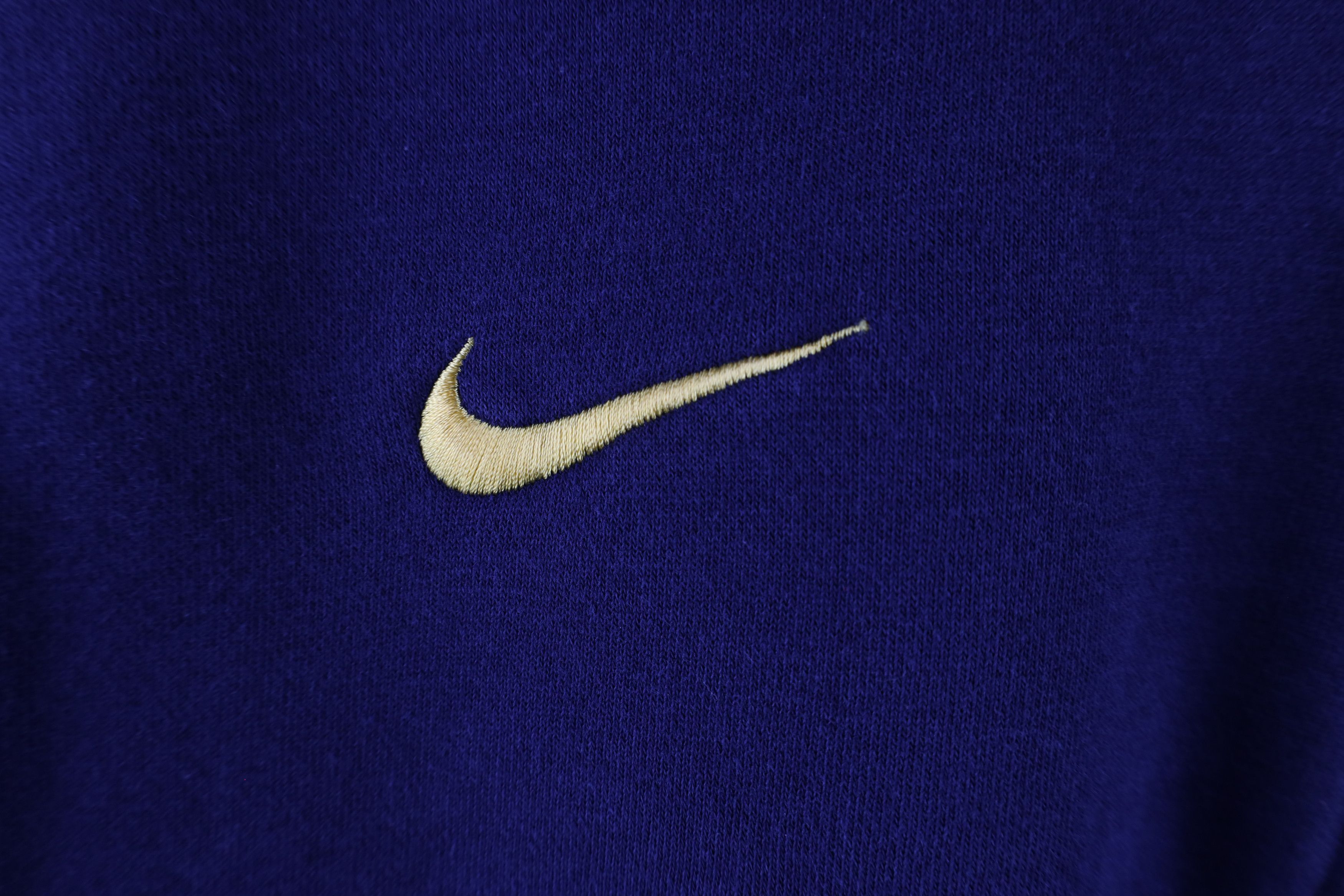 Nike × Vintage Vintage Nike Swoosh University Michigan Half Zip Sweatshirt Size US L / EU 52-54 / 3 - 5 Thumbnail