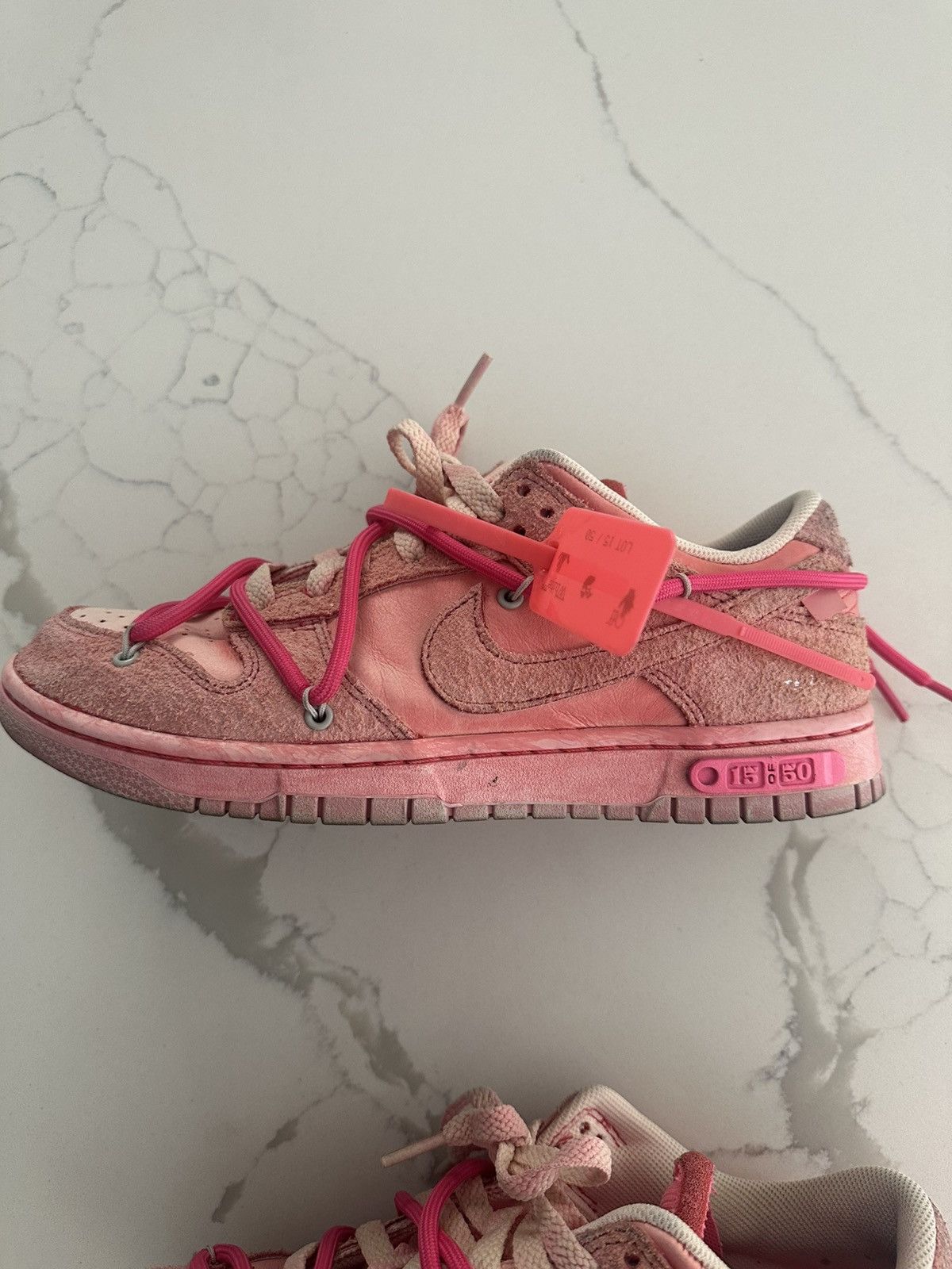 Nike × Off-White Cherry Blossom Dunks Lot 15 of 50 Size US 9 / EU 42 - 4 Thumbnail