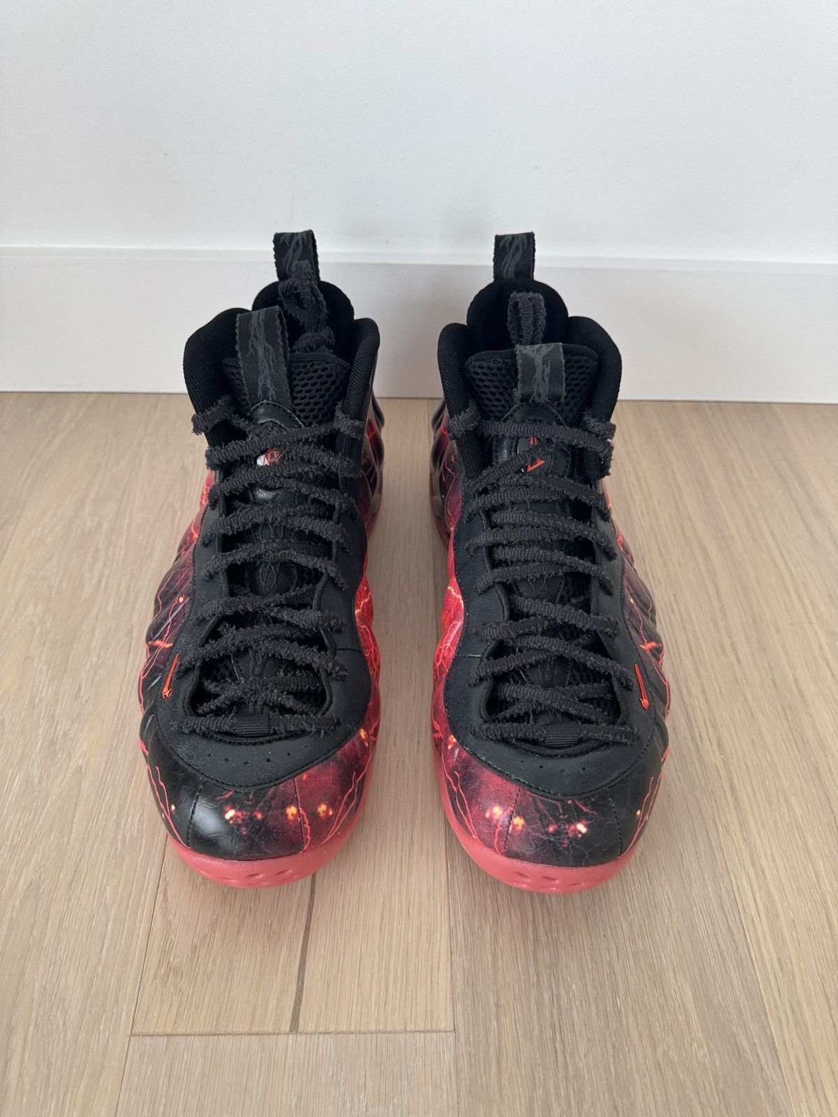 Nike Nike Air Foamposite One Stranger Things Size US 11.5 / EU 44-45 - 2 Thumbnail