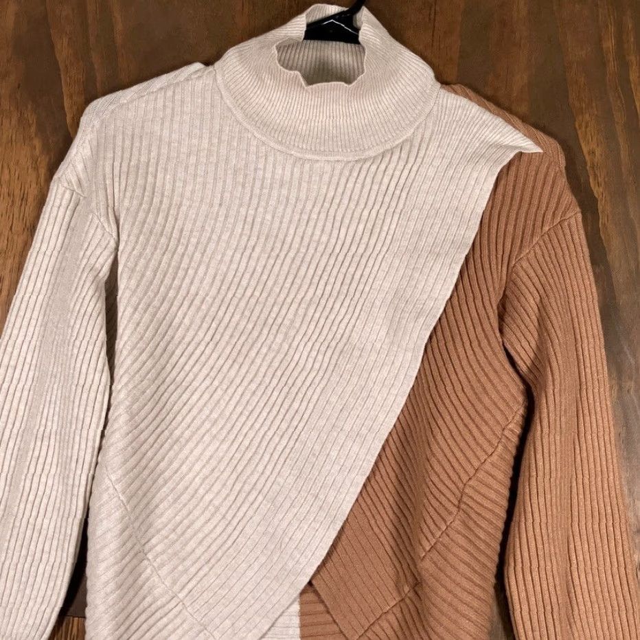 Express Express Womens Sweater XS Tan Brown Crossover Front Mock Neck Long Sleeve Size XS / US 0-2 / IT 36-38 - 2 Thumbnail