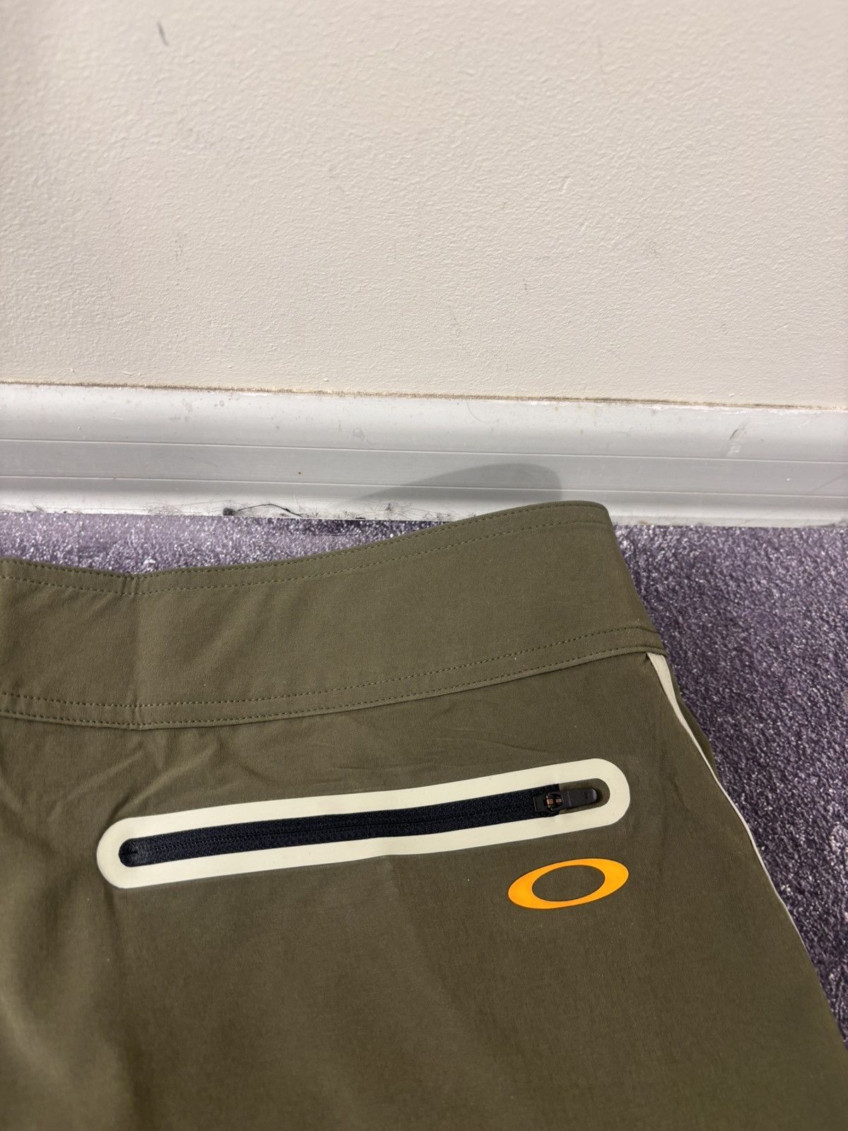 Oakley Oakley Solid Boardshort 18" NWT Men’s Swim Shorts Dark Brush Size US 38 / EU 54 - 17 Thumbnail