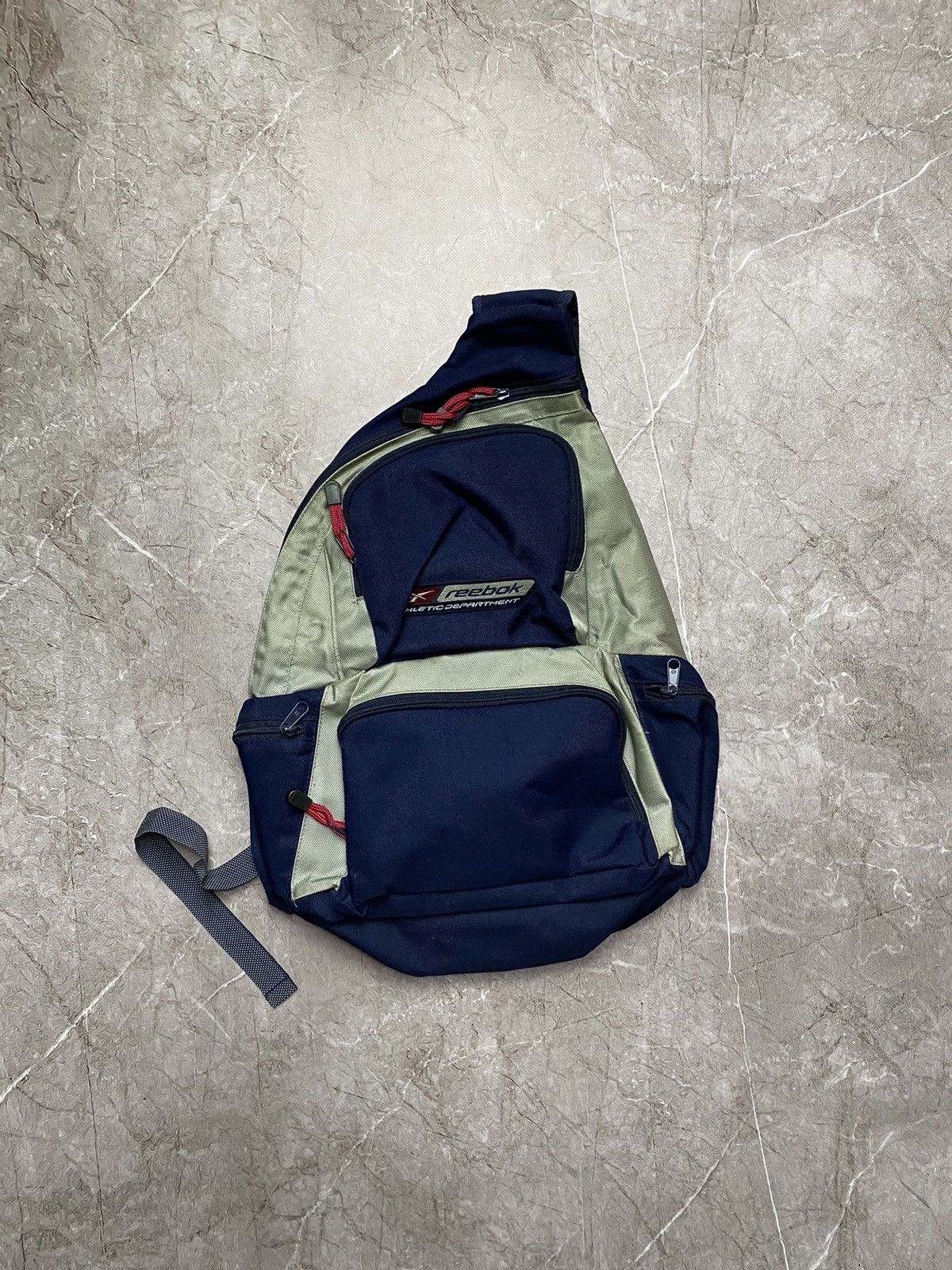 Reebok × Vintage Vintage Gorpcore Reebok Biegi Sling Bag Size ONE SIZE - 2 Thumbnail