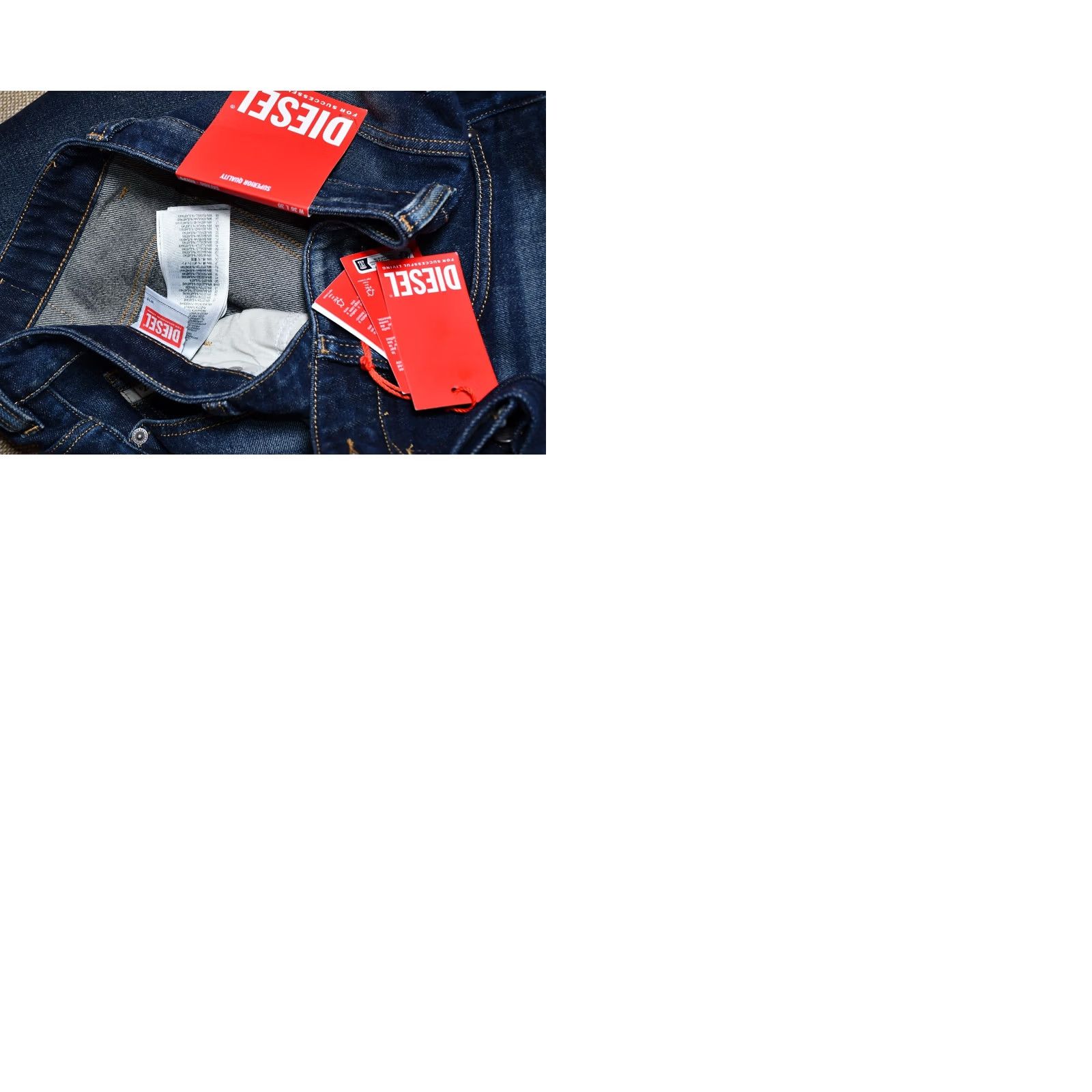 Diesel Diesel SAFADO-X Straight R0EP9 Jeans Men W36/L30 Blue 5-Pocket Stretch Denim Brand Diesel SAFADO-X Jeans Mens Size US 36 / EU 52 - 9 Thumbnail