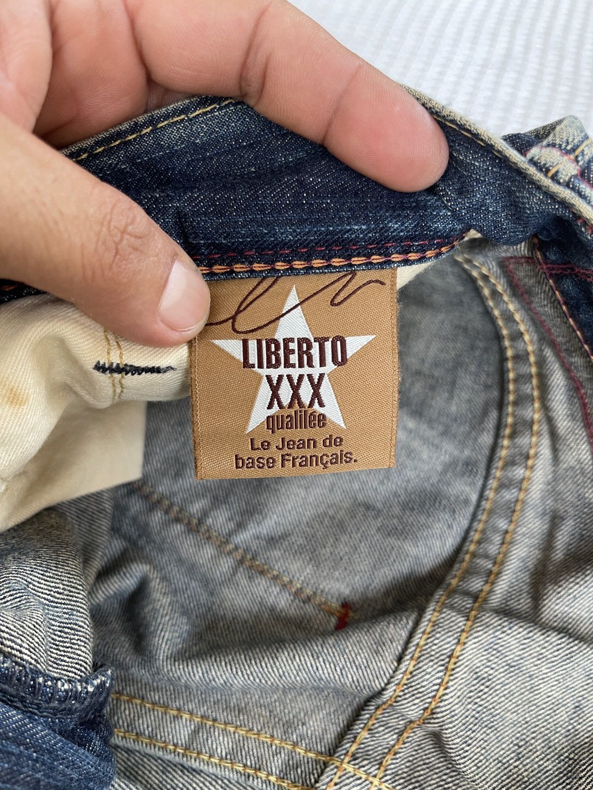 Japanese Brand RARE🔥 LIBERTO Distressed Denime Jeans Size US 35 - 10 Thumbnail