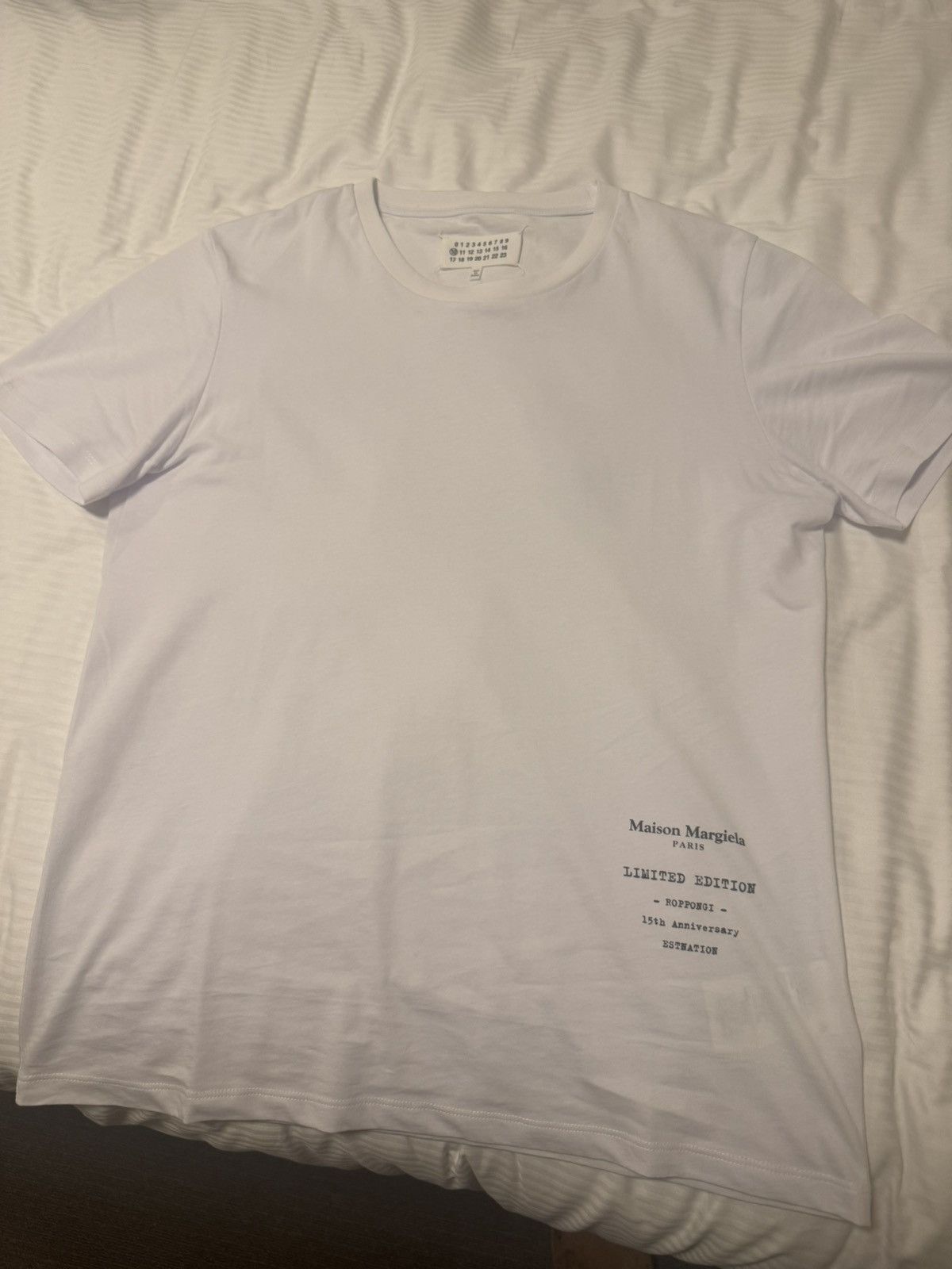 Maison Margiela Maison Margiela x Roppongi 15th anniversary tee Size US M / EU 48-50 / 2 - 2 Thumbnail