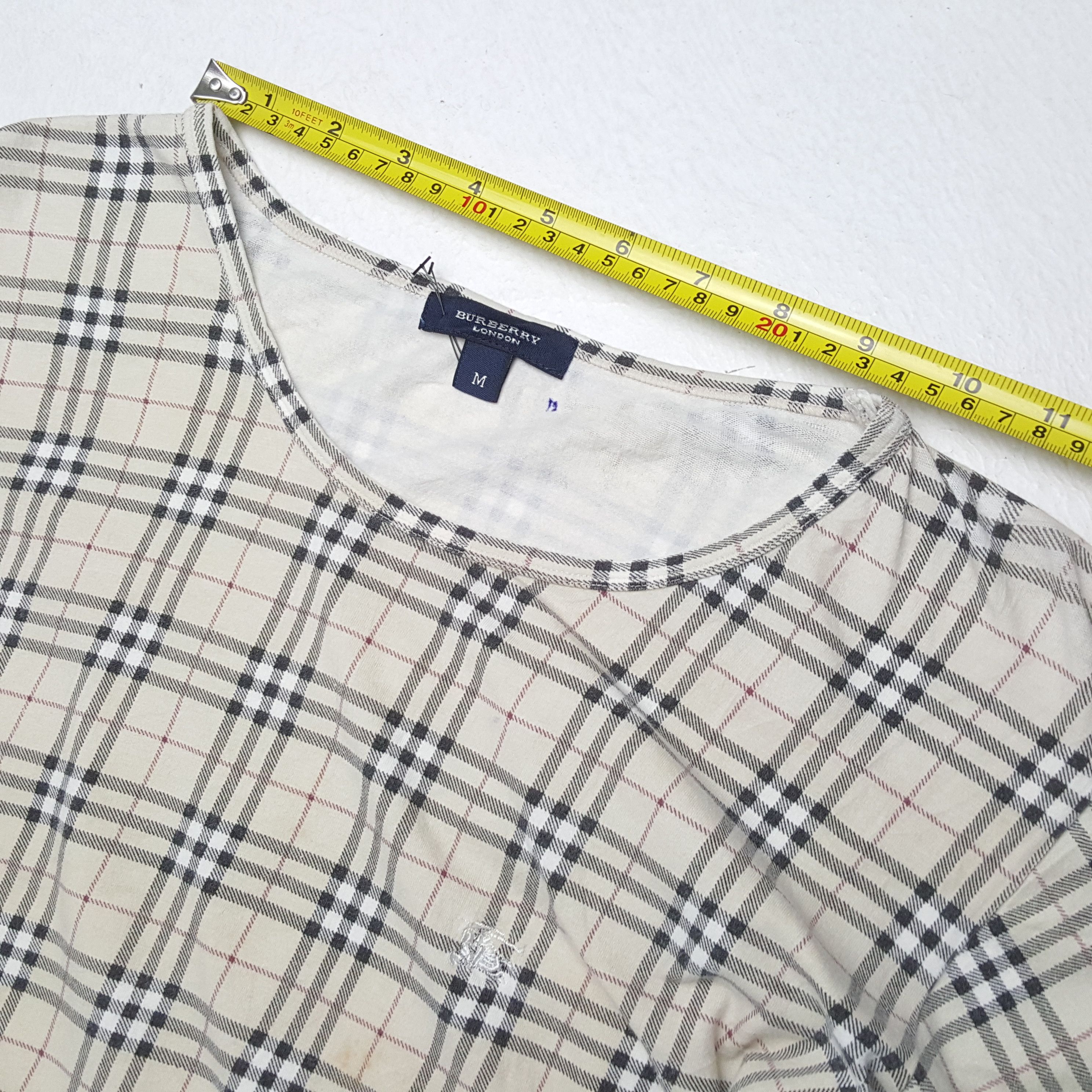 Burberry × Vintage Vintage BURBERRY LONDON Brand Nova Check Design T-Shirt Size S / US 4 / IT 40 - 8 Thumbnail