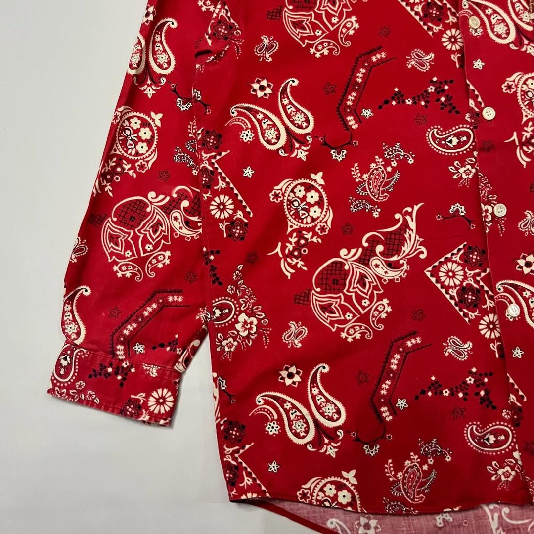 Individualized Shirts × Vintage Vintage Cornie Rogen Red Bandana Printed L/S Button Up Size US L / EU 52-54 / 3 - 5 Thumbnail