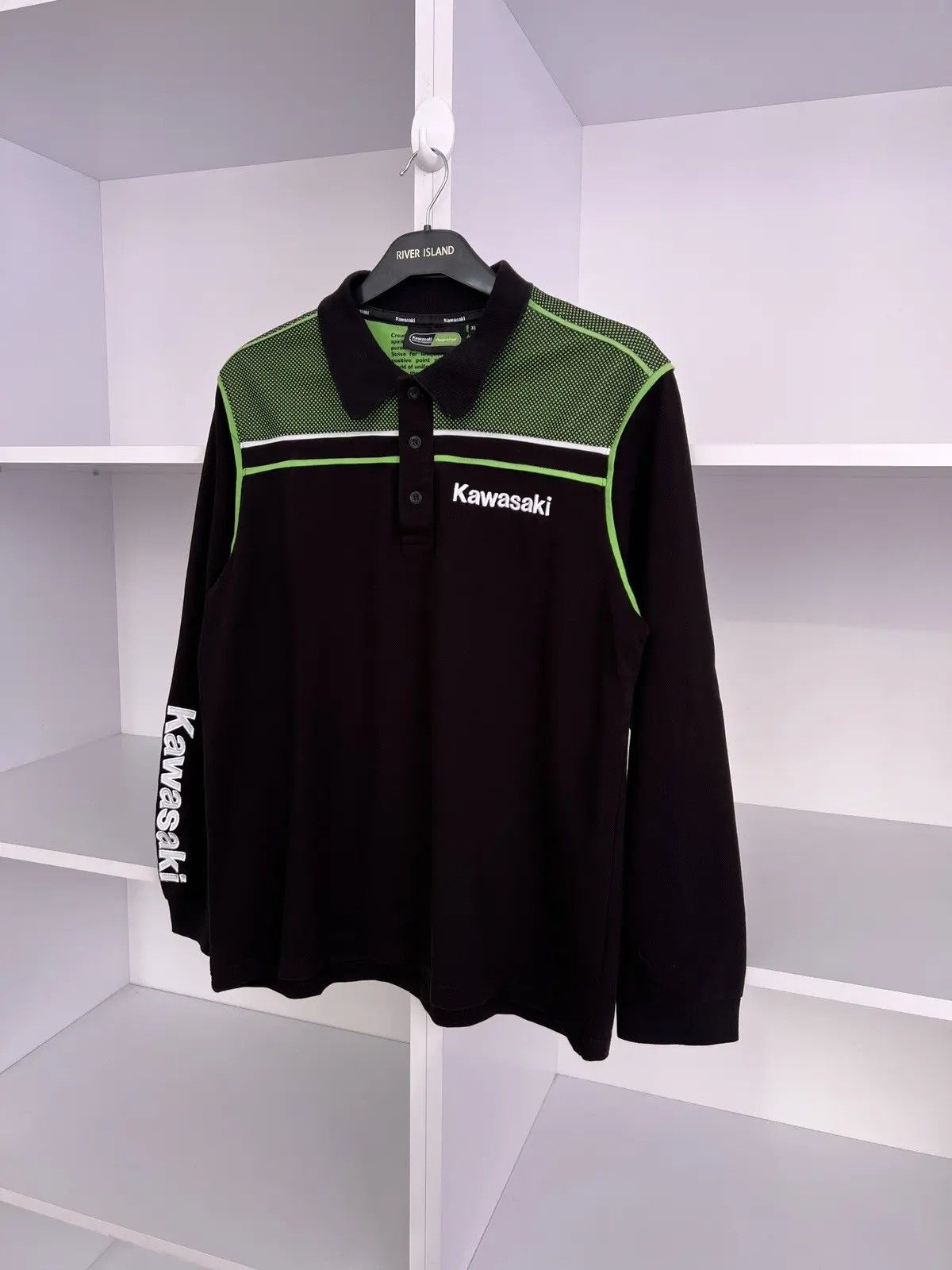 Vintage Vintage Kawasaki Racing Team Long Sleeve T-Shirt Size US L / EU 52-54 / 3 - 5 Thumbnail