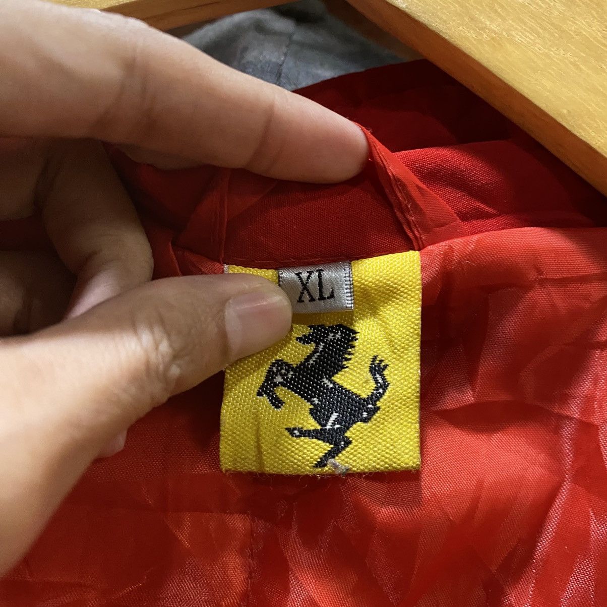 Ferrari Vtg Rare Ferrari Racing Marlboro Michael Schumacher Jacket Size US XL / EU 56 / 4 - 19 Thumbnail