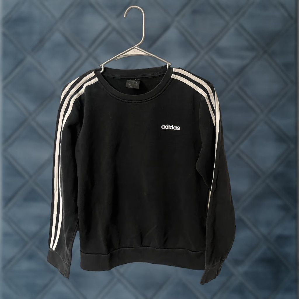 Adidas Adidas Essentials Fleece 3 Stripe Sweatshirt Crewneck Pullover Logo Womens M Black Sweatshirt Pullover Logo Adidas Essentials Women M Black Size M / US 6-8 / IT 42-44 - 1 Thumbnail