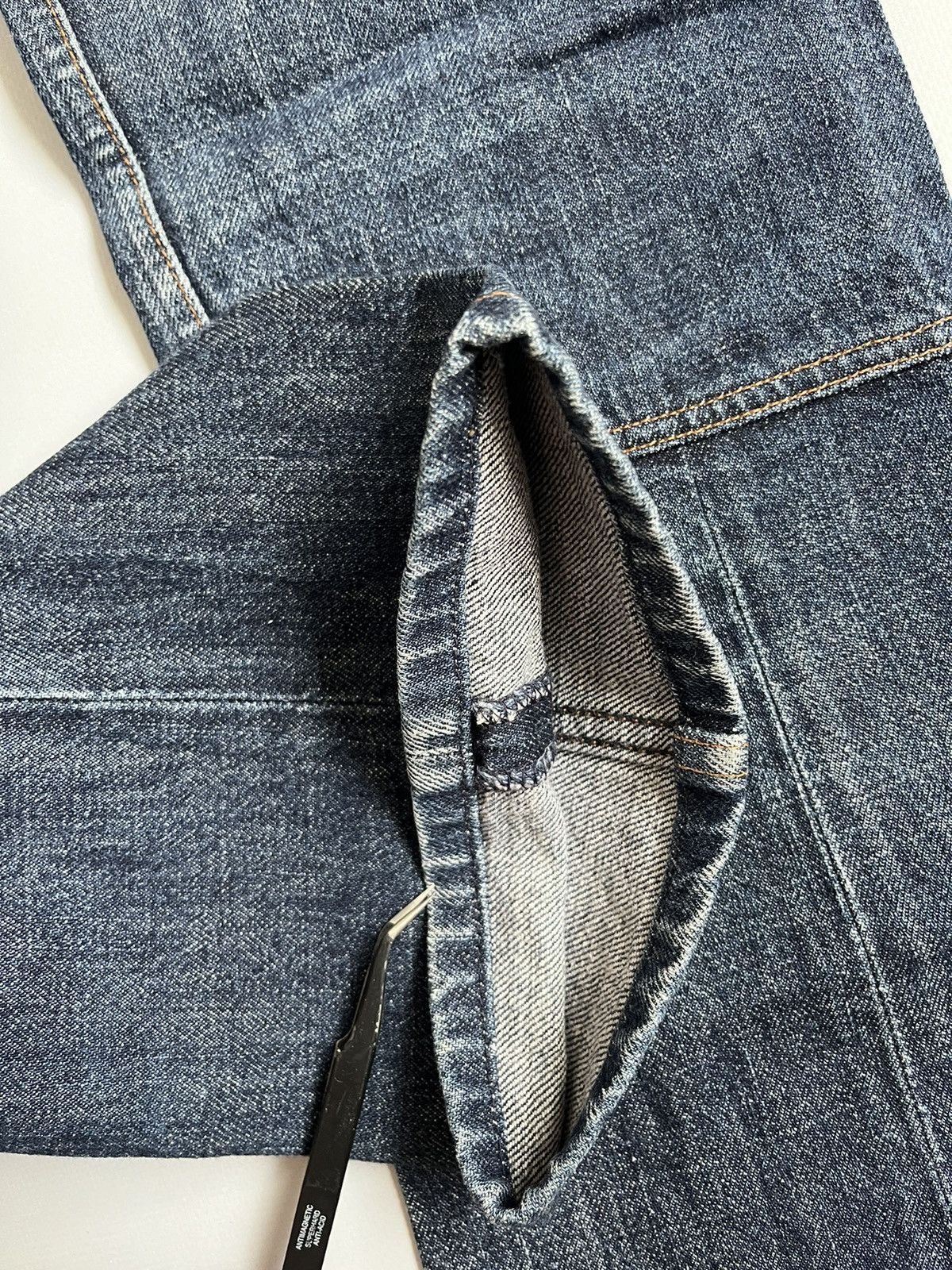 Walter Van Beirendonck Walter Van Beirendonck Wild & Lethal Dark Blue Denim Jeans Size 26" / US 2 / IT 38 - 15 Thumbnail