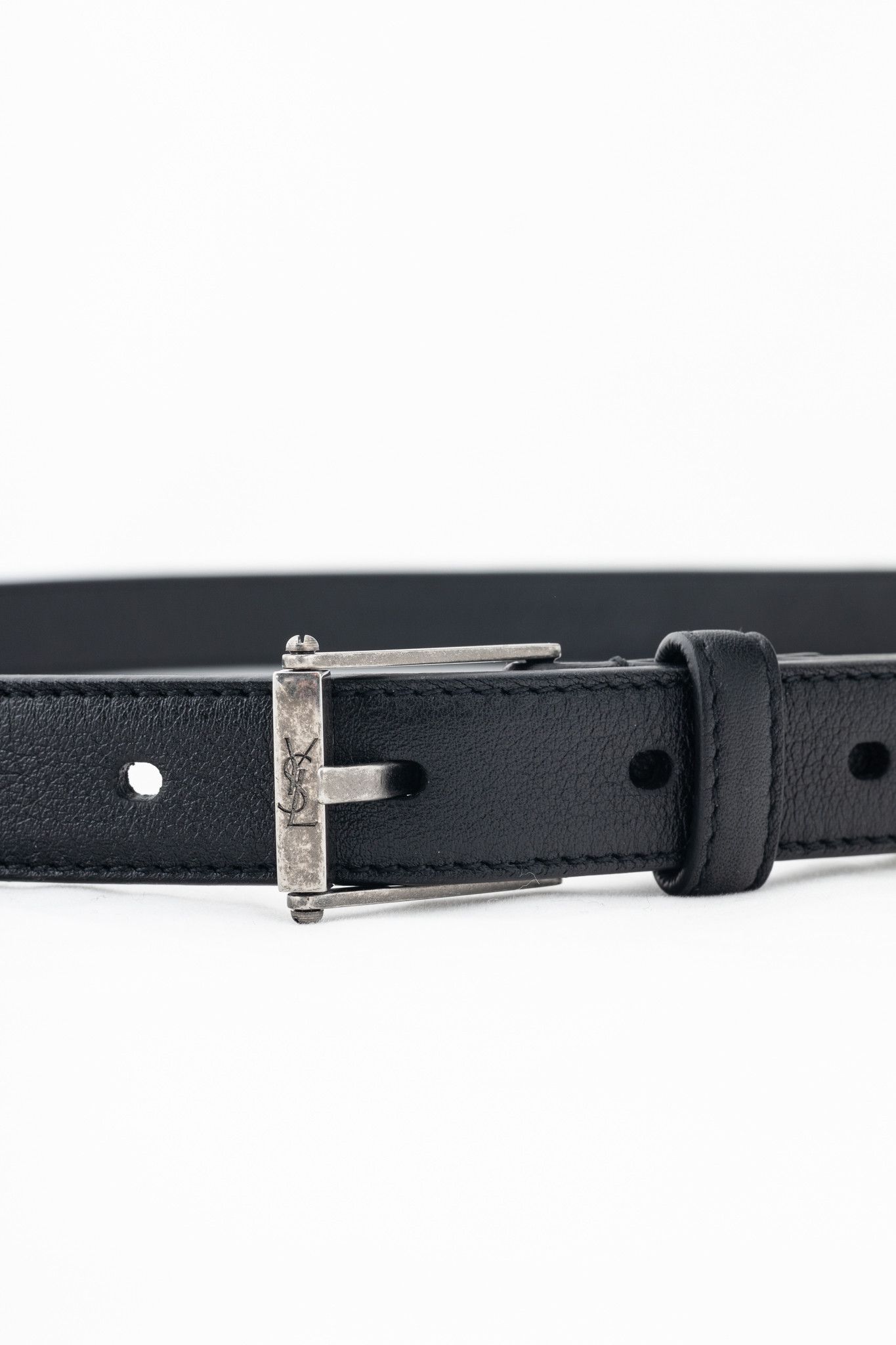 Saint Laurent Paris Saint Laurent Black Leather Skinny Belt Size ONE SIZE - 3 Thumbnail