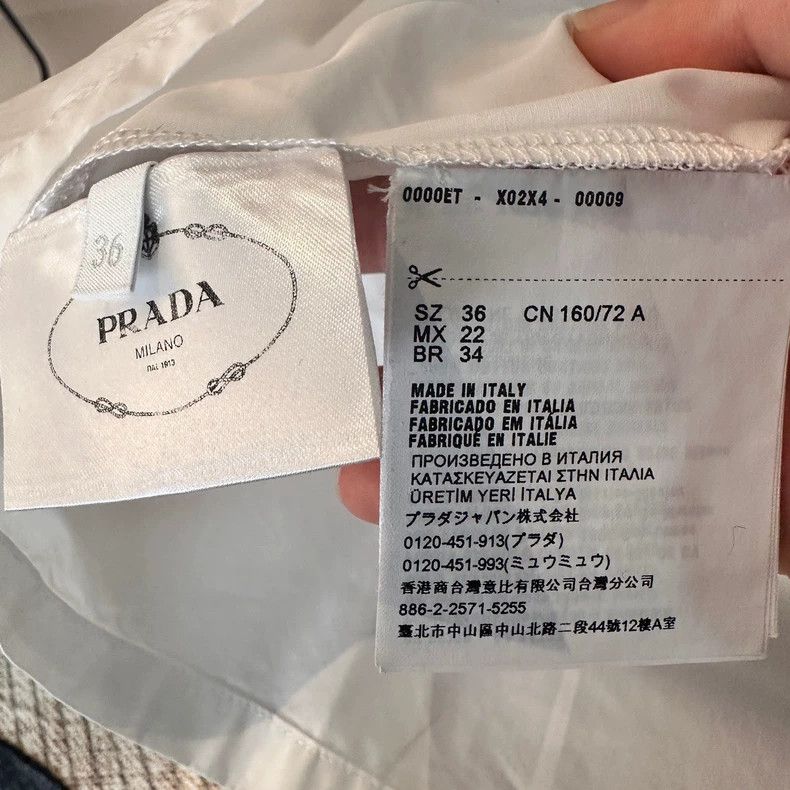 Prada Prada Size 36 White triangle short-sleeved shirt 2501-Nexta Size US XXS / EU 40 - 5 Thumbnail