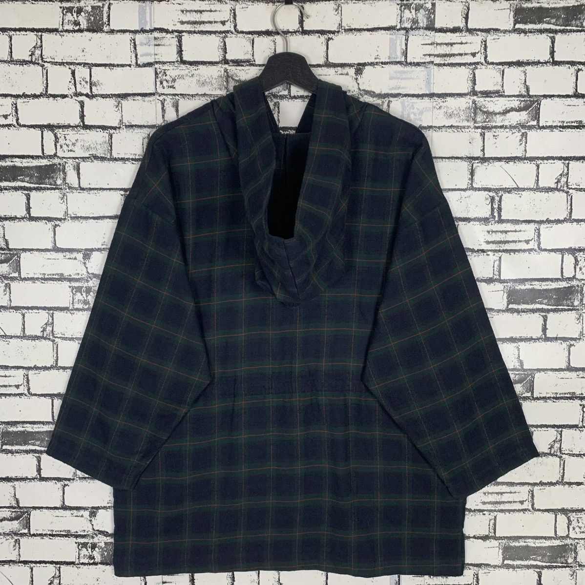 Issey Miyake Vintage One Mile Plantation Issey Miyake Tartan Cape Cloak Size US M / EU 48-50 / 2 - 5 Thumbnail