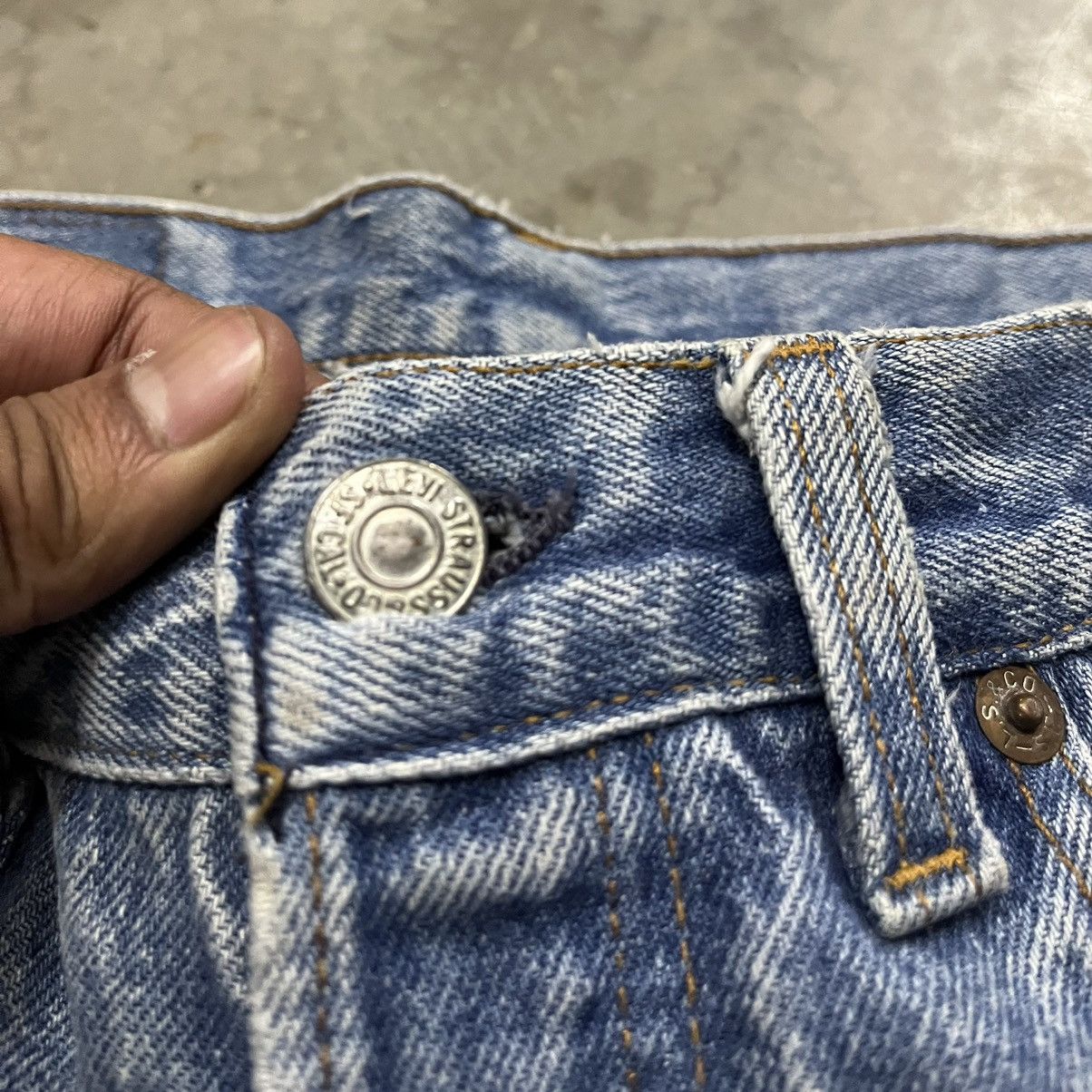 Levi's Vintage 501xx light wash distressed denim Size US 31 - 7 Thumbnail