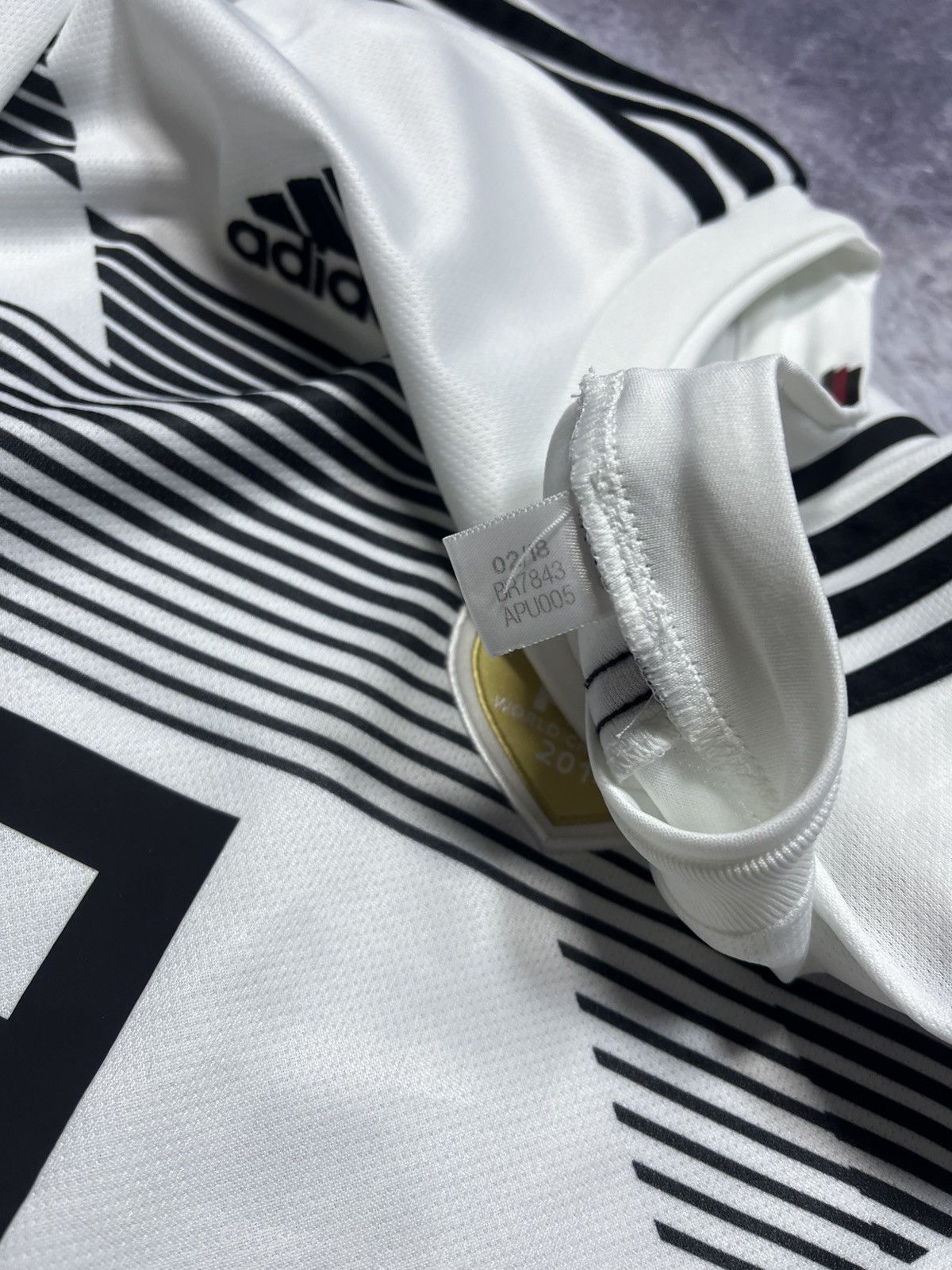 Adidas Adidas Germay Football Jersey #18 Kimmich Home 2018 Size US M / EU 48-50 / 2 - 7 Thumbnail