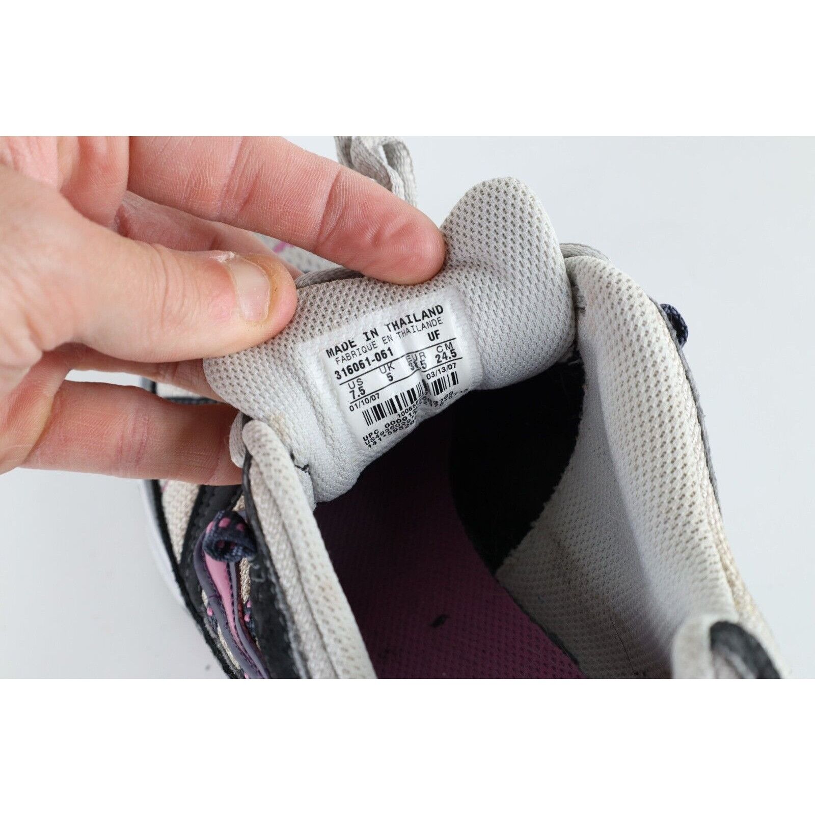 Nike × Vintage Vintage Nike ACG Womens 7.5 Distressed Alvord Series Shoes Size US 7.5 / IT 37.5 - 9 Thumbnail