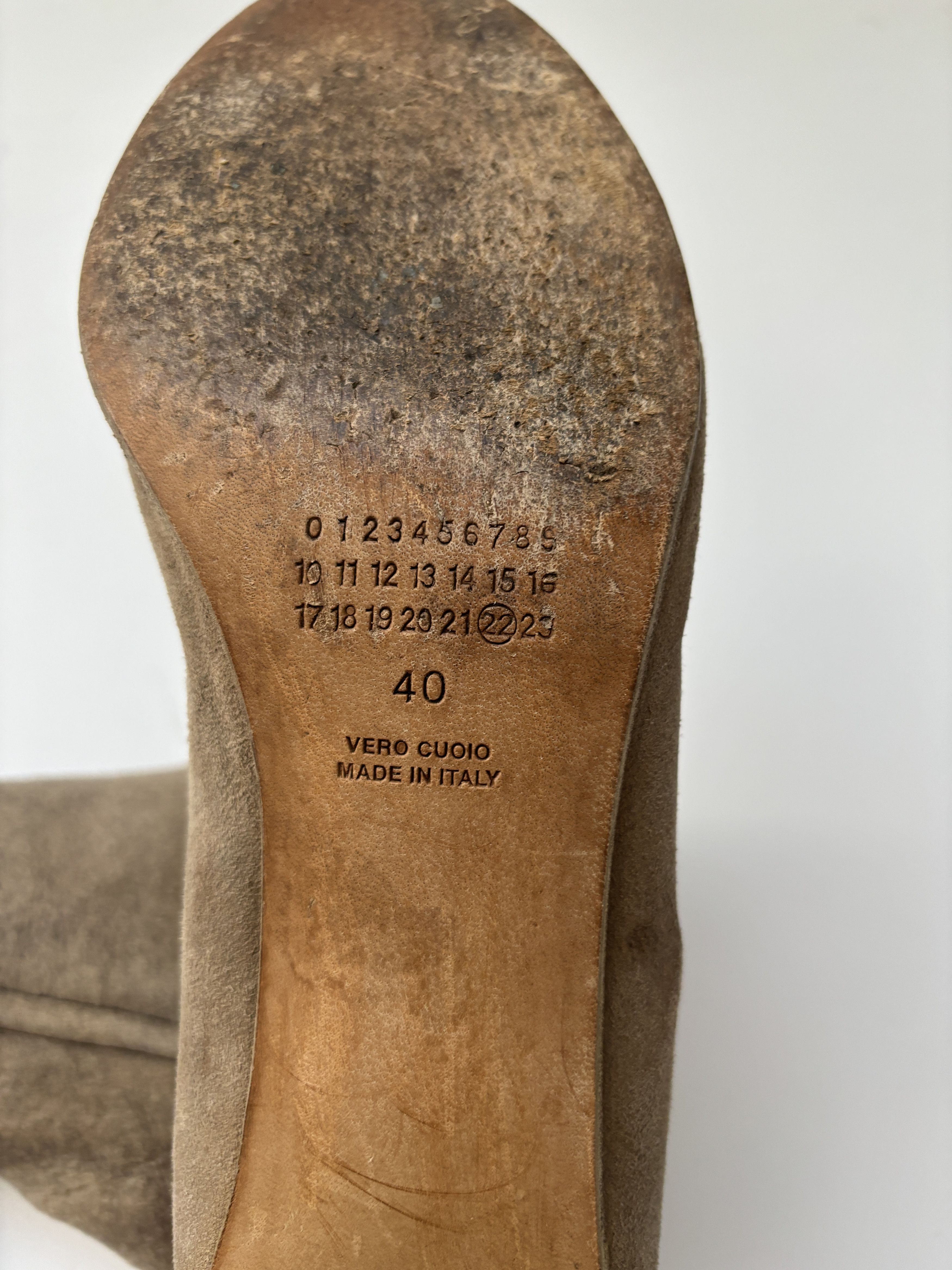 Maison Margiela ⚡️QUICK SALE⚡️Maison Margiela Shearling Beige Mid Boots Size US 10 / IT 40 - 11 Thumbnail
