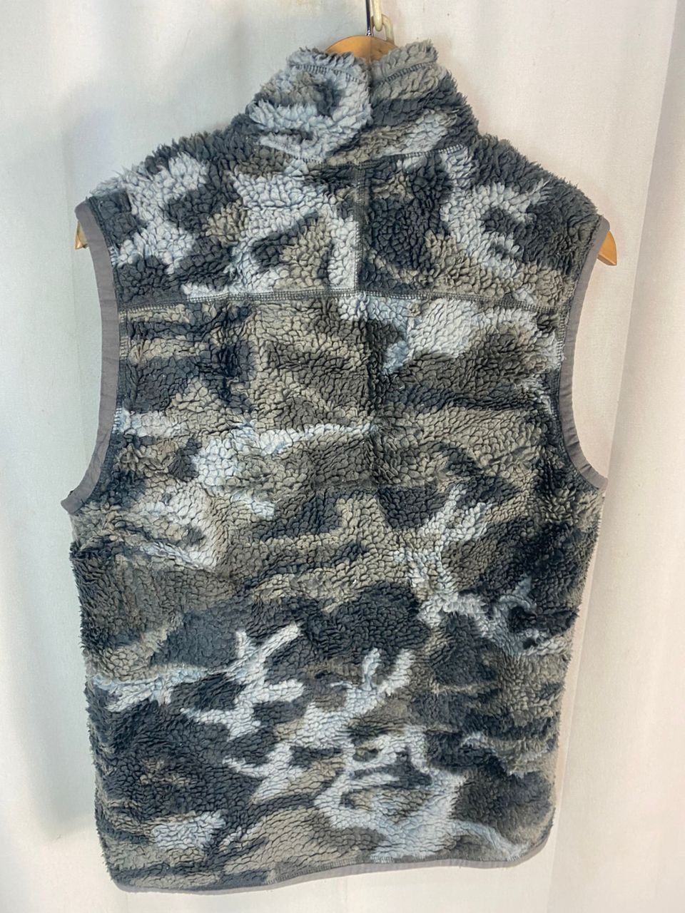 L.L. Bean L.L BEAN MULTICOLOR FLEECE ZIPPER VEST Size US M / EU 48-50 / 2 - 10 Thumbnail