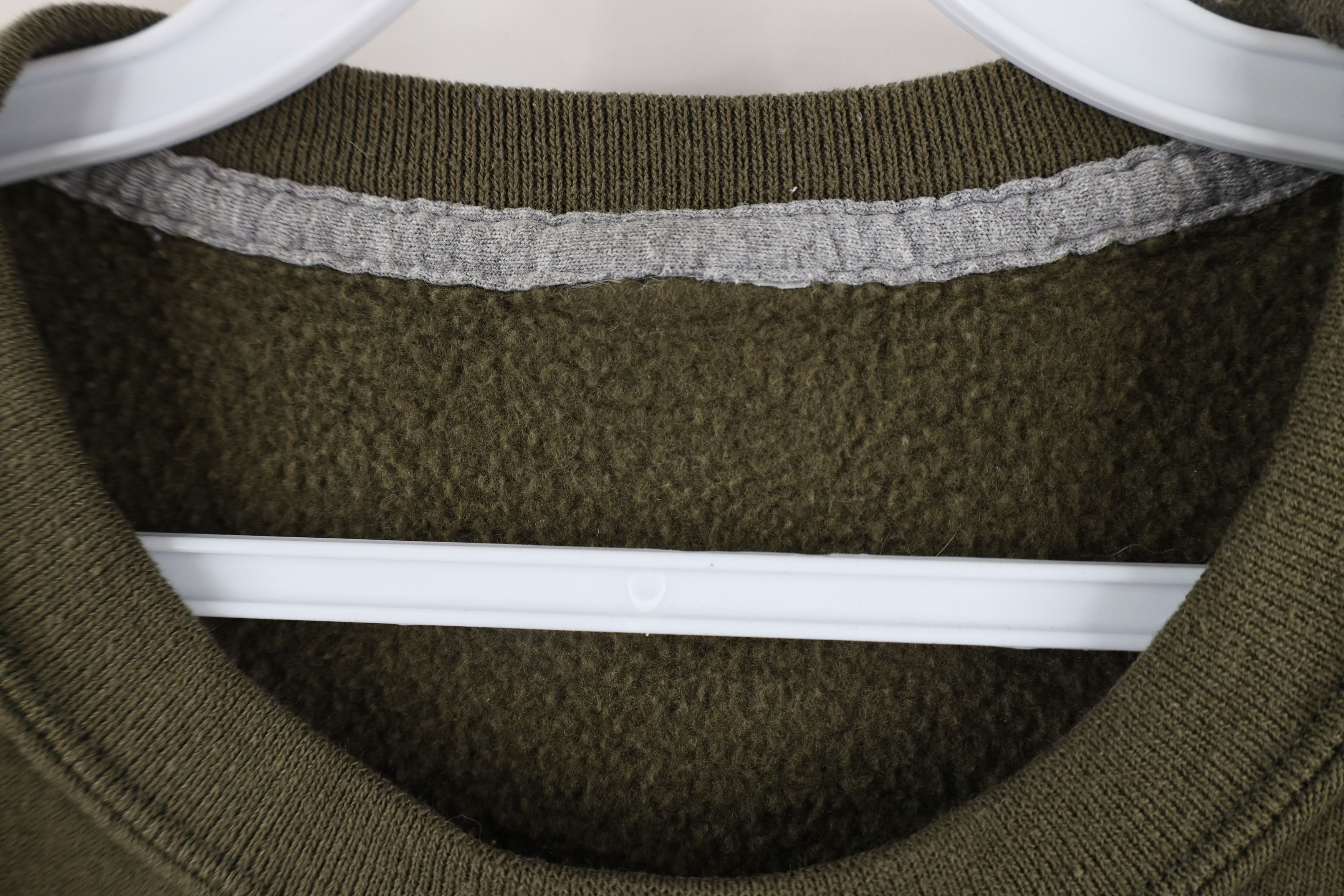 Russell Athletic × Vintage Vintage 90s Russell Athletic Crewneck Sweatshirt Olive Green Size US XL / EU 56 / 4 - 6 Thumbnail