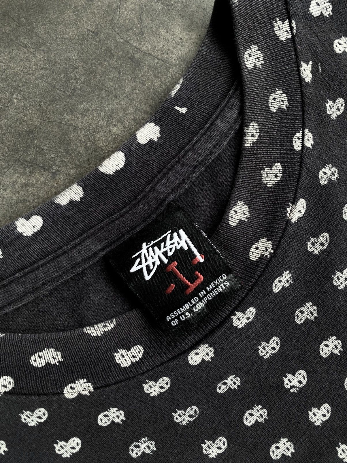 Stussy Vintage stussy peace & prosperity fullprint tshirt Size US L / EU 52-54 / 3 - 8 Thumbnail