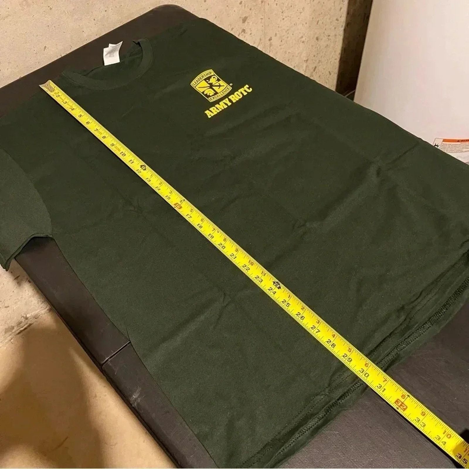 Gildan Army ROTC Men Leadership Dark Green T-Shirt Size XL NEW Size US XL / EU 56 / 4 - 7 Thumbnail