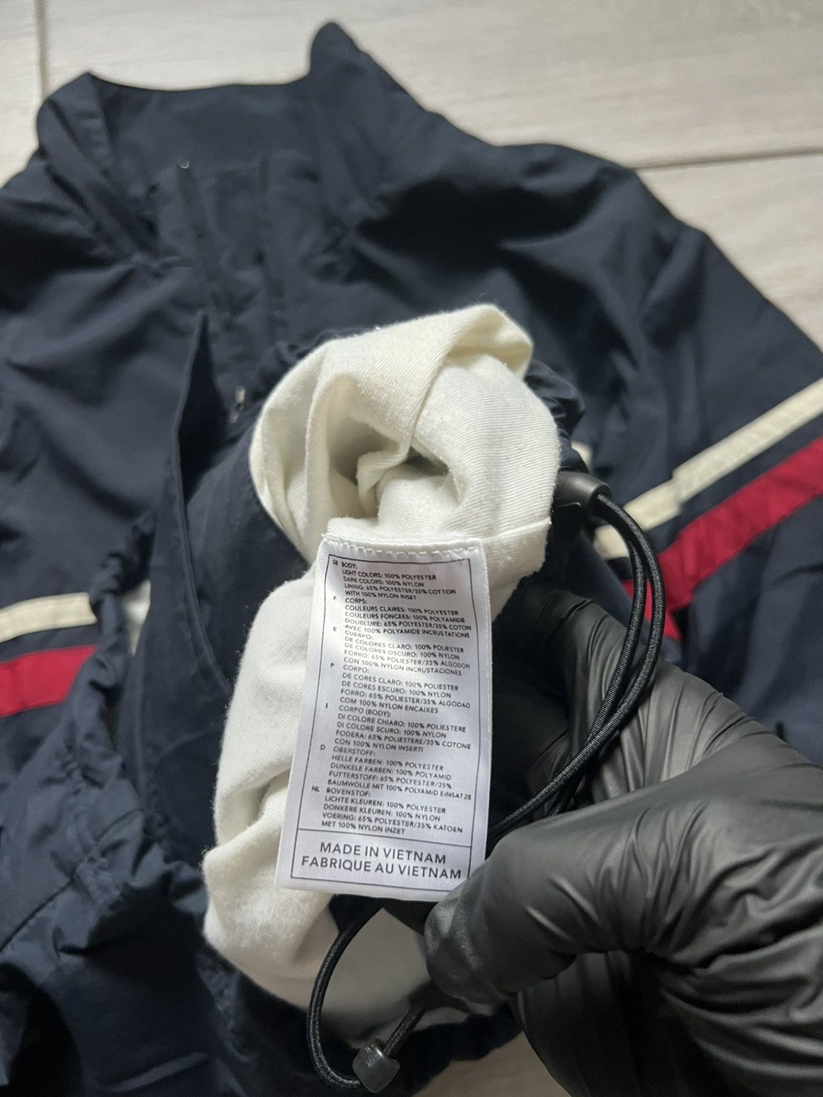 Nike Vintage Y2K Nike Jacket Mini Logo Hype Size US S / EU 44-46 / 1 - 18 Thumbnail